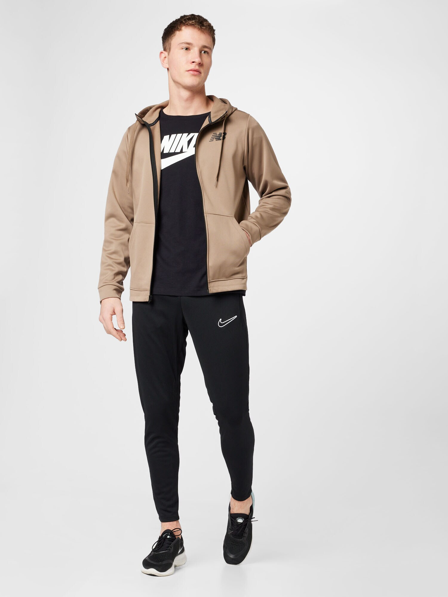 new balance Jachetă fleece funcțională bej închis / negru - Pled.ro