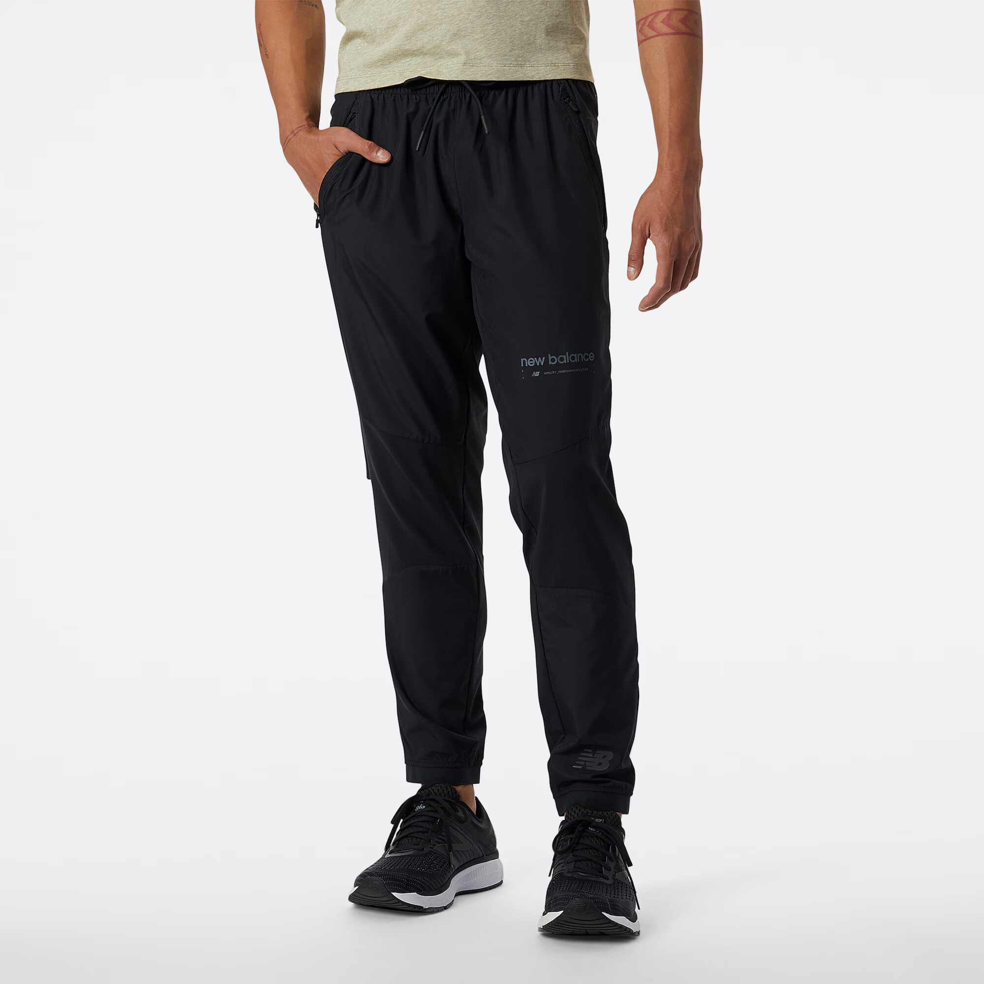 new balance Pantaloni sport negru - Pled.ro