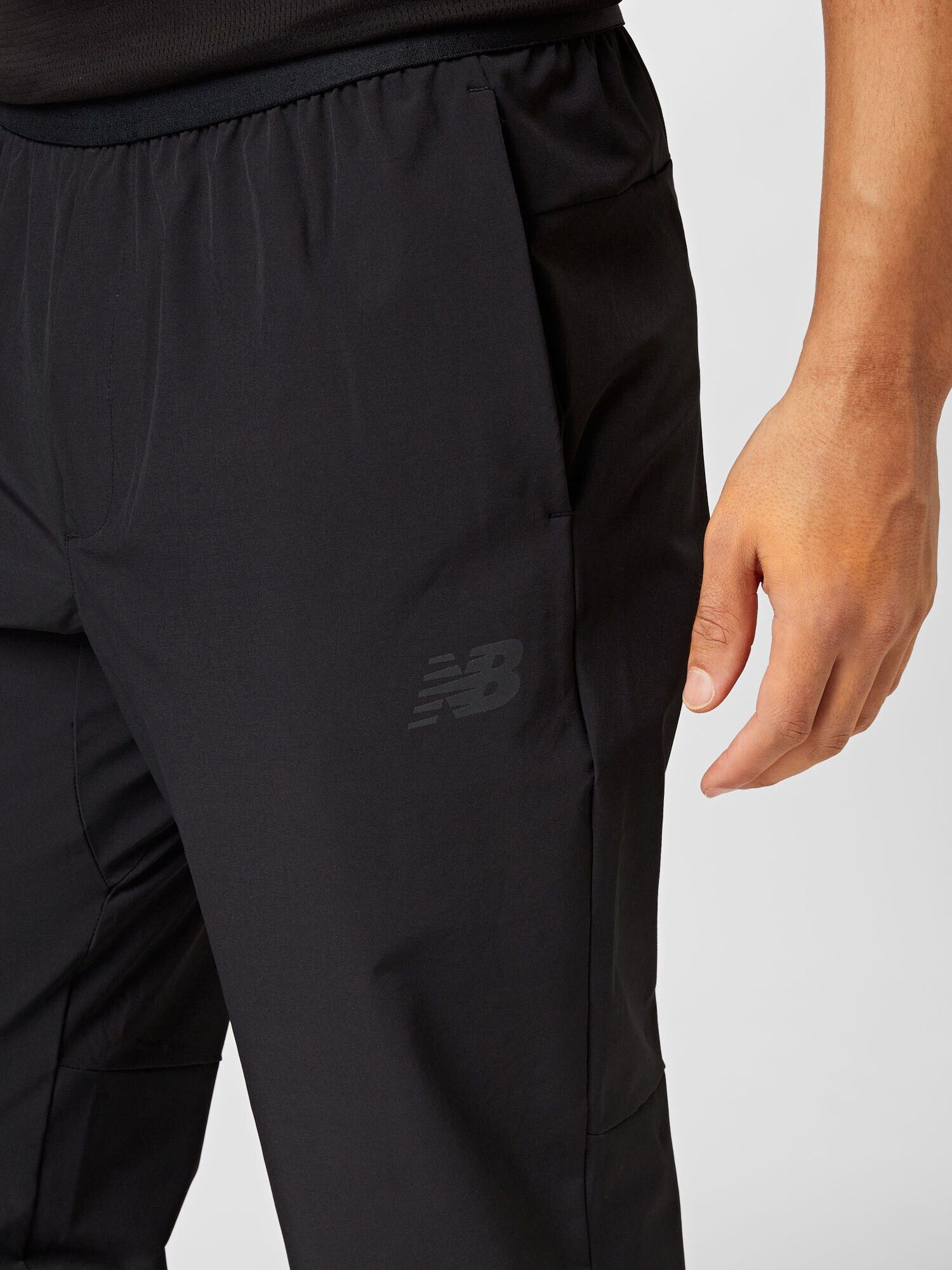 new balance Pantaloni sport negru - Pled.ro