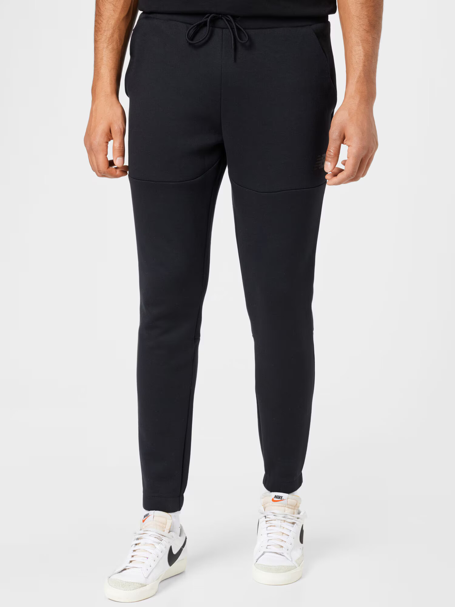 new balance Pantaloni sport negru - Pled.ro