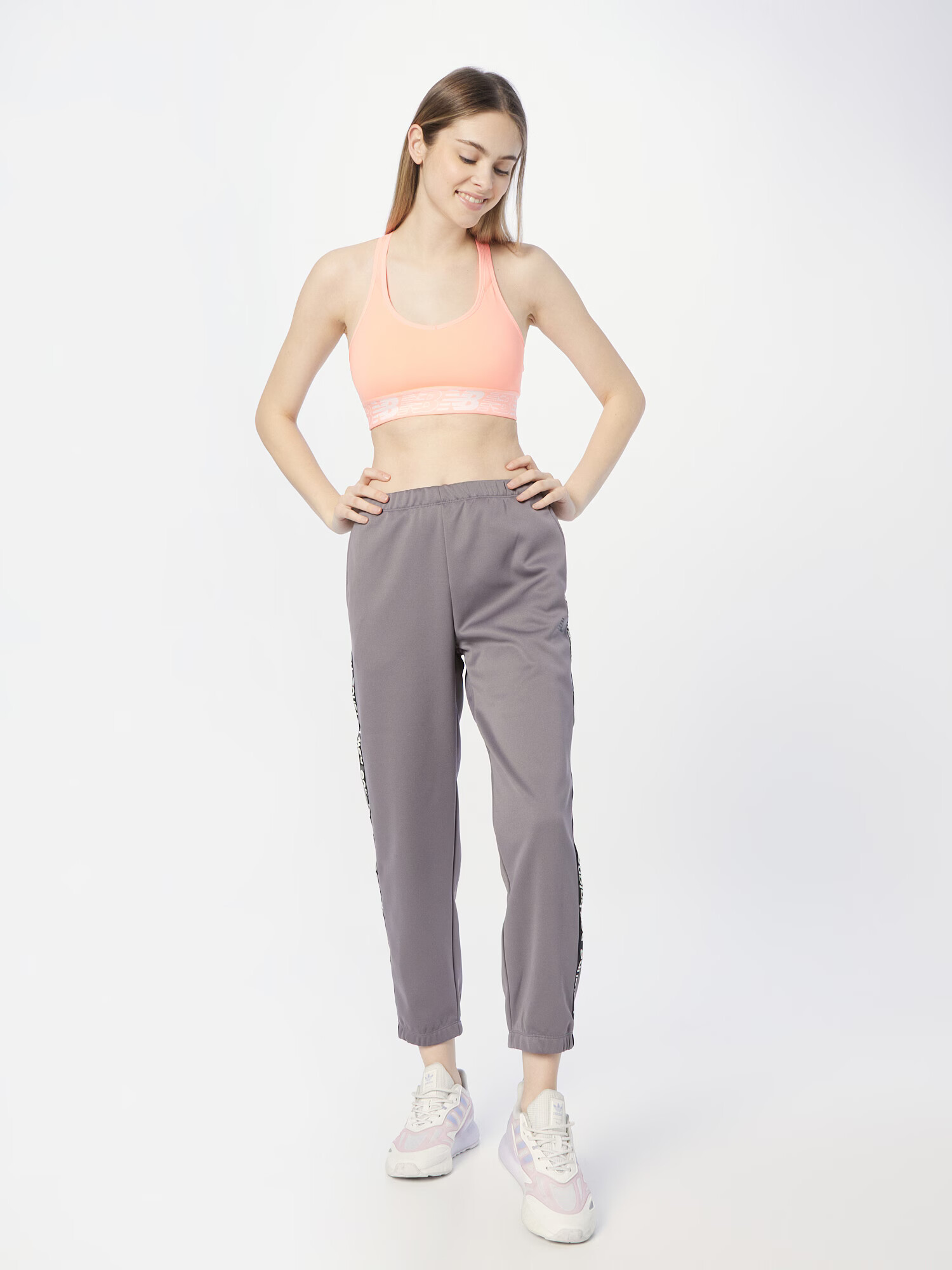 new balance Pantaloni sport 'Relentless' gri taupe / negru / alb - Pled.ro