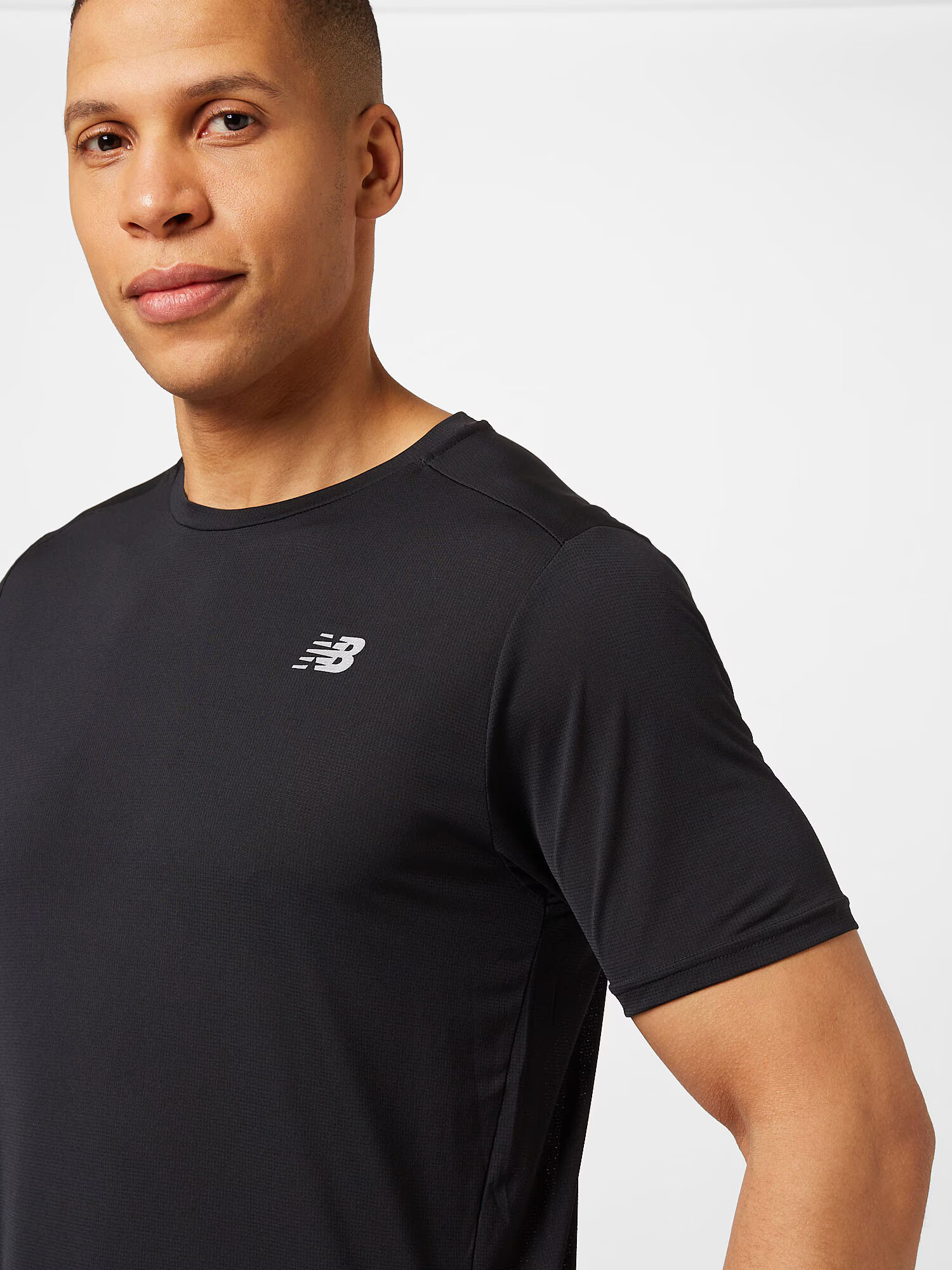 new balance Tricou funcțional 'Accelerate' negru / alb - Pled.ro