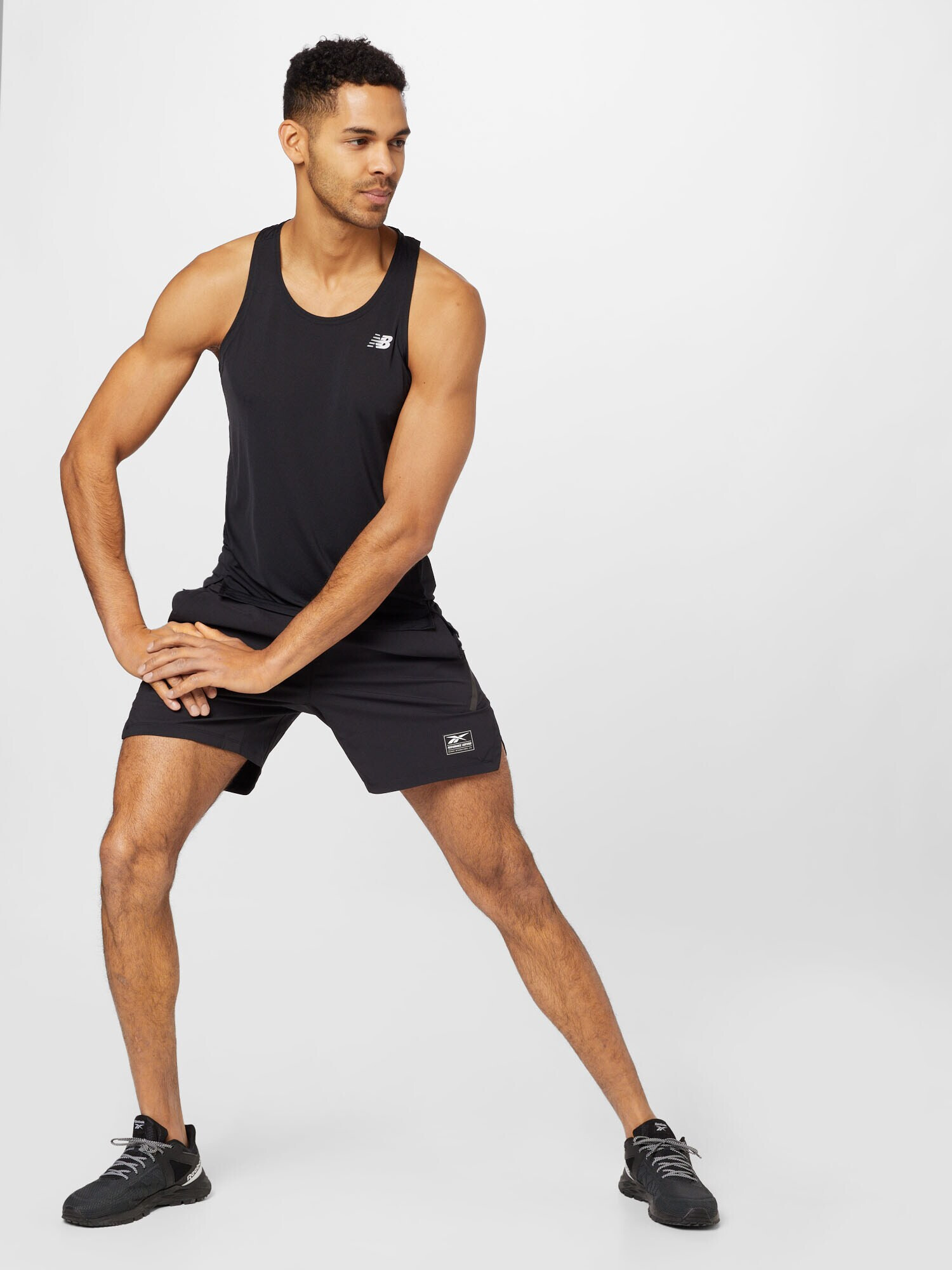 new balance Tricou funcțional 'Accelerate Singlet' negru - Pled.ro