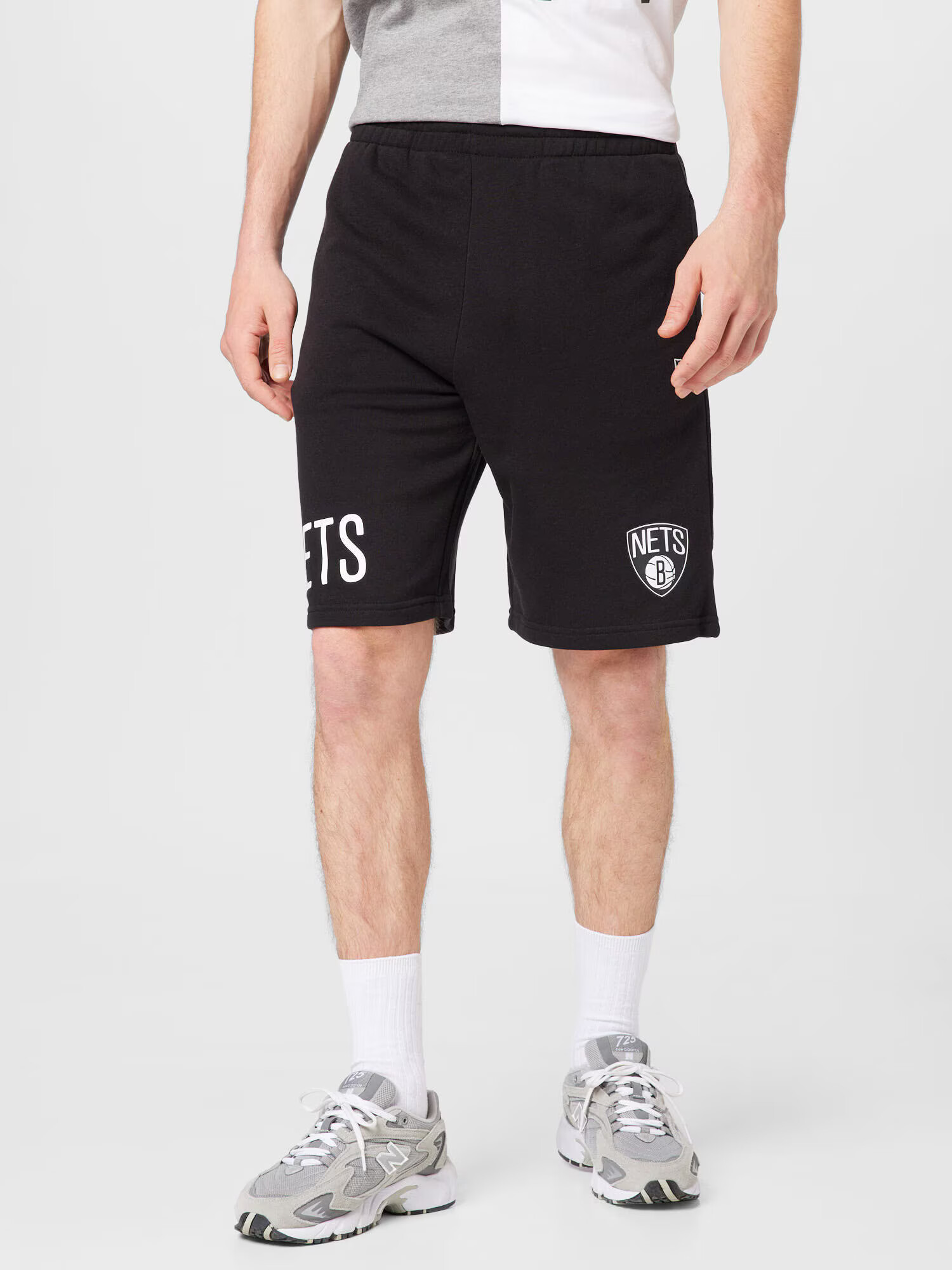 NEW ERA Pantaloni 'NBA WORDMARK' negru / alb - Pled.ro