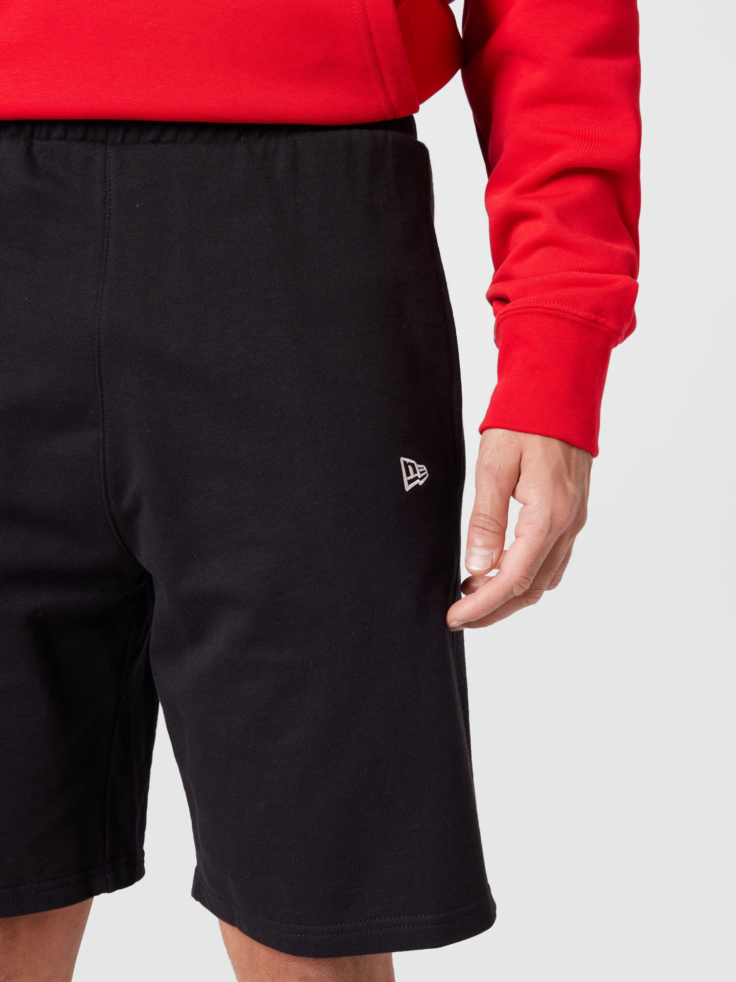 NEW ERA Pantaloni roșu deschis / negru / alb - Pled.ro