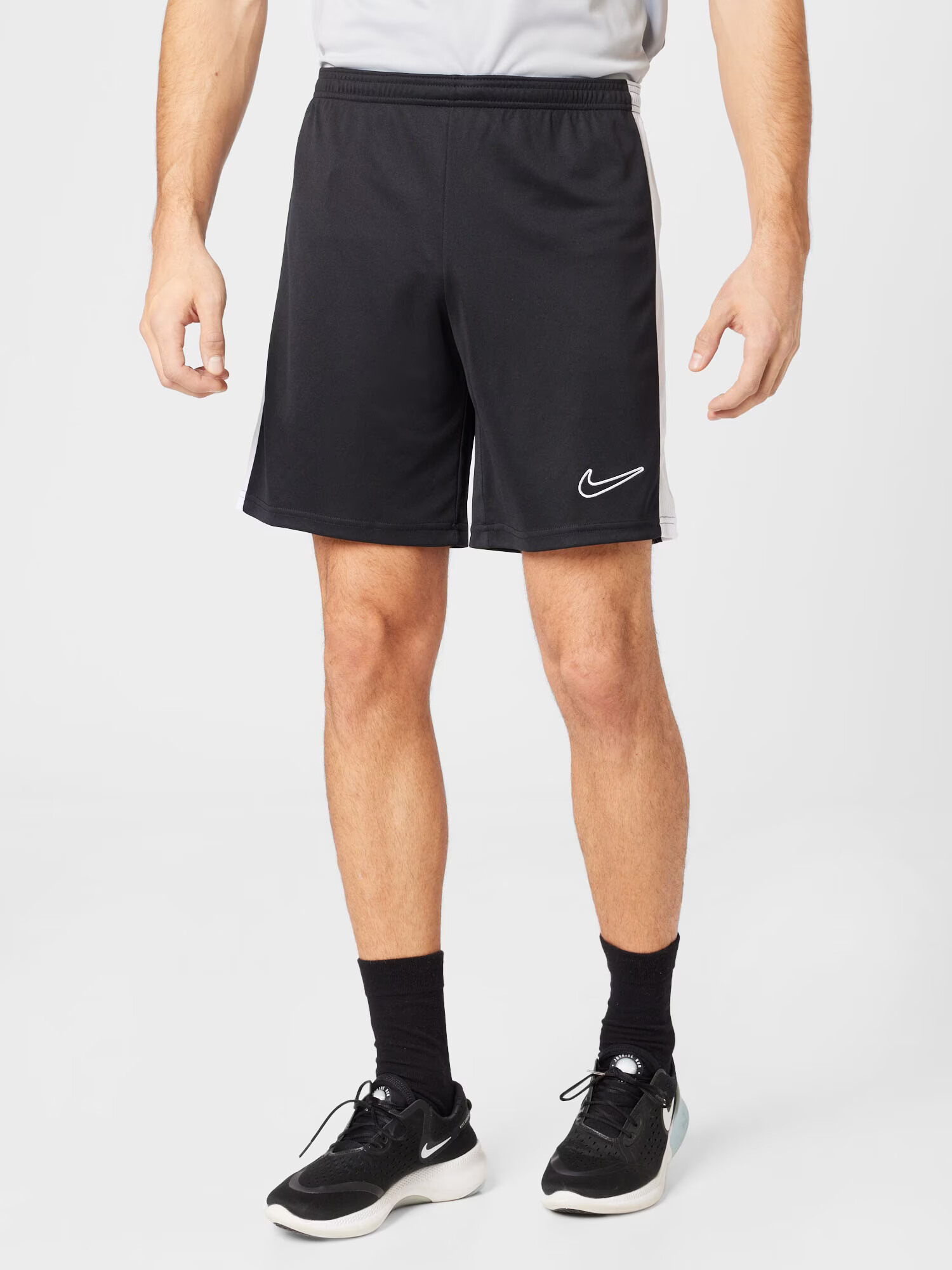 NIKE Pantaloni sport 'Academy23' negru / alb - Pled.ro