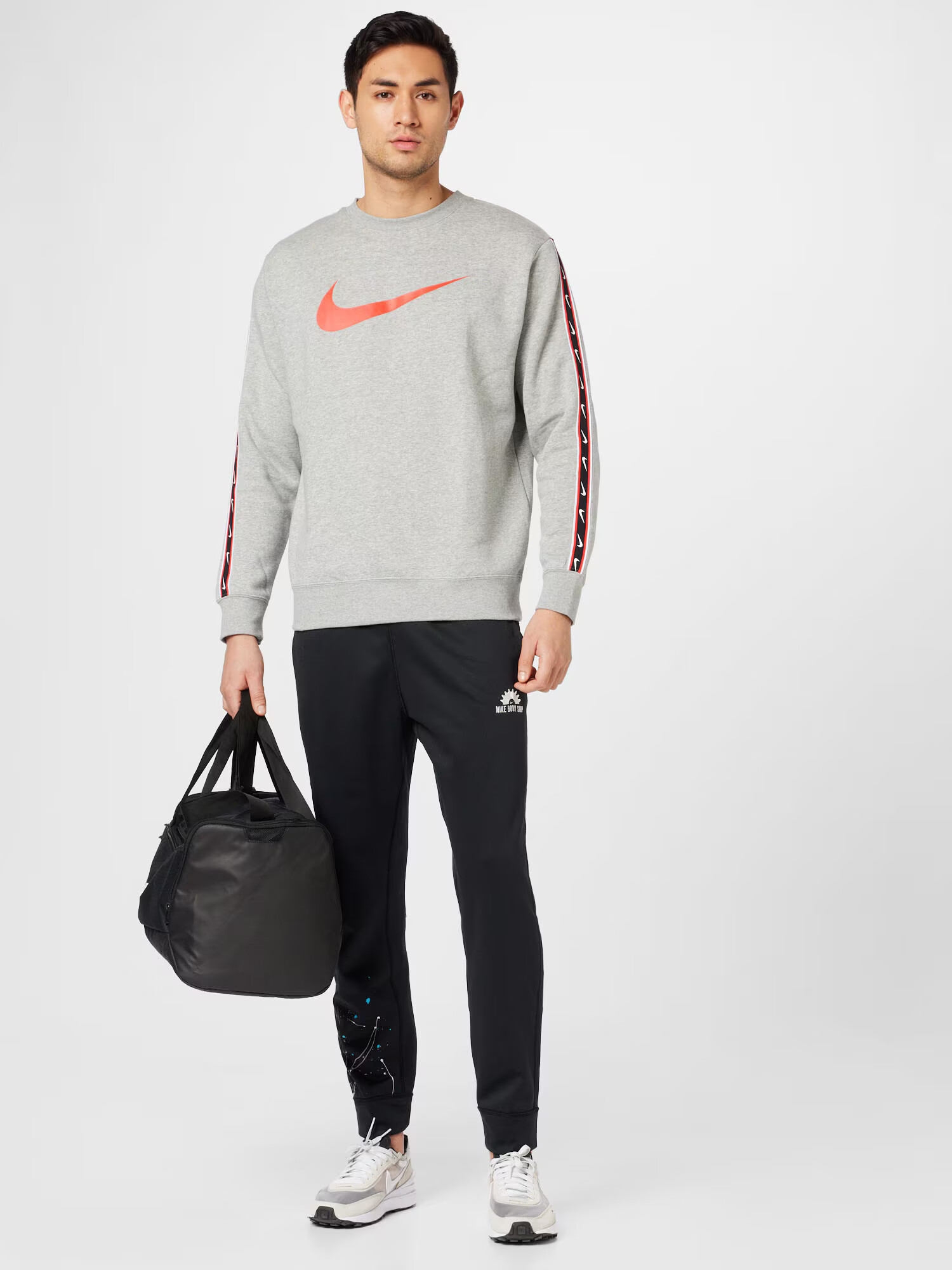 NIKE Pantaloni sport albastru deschis / negru / alb - Pled.ro