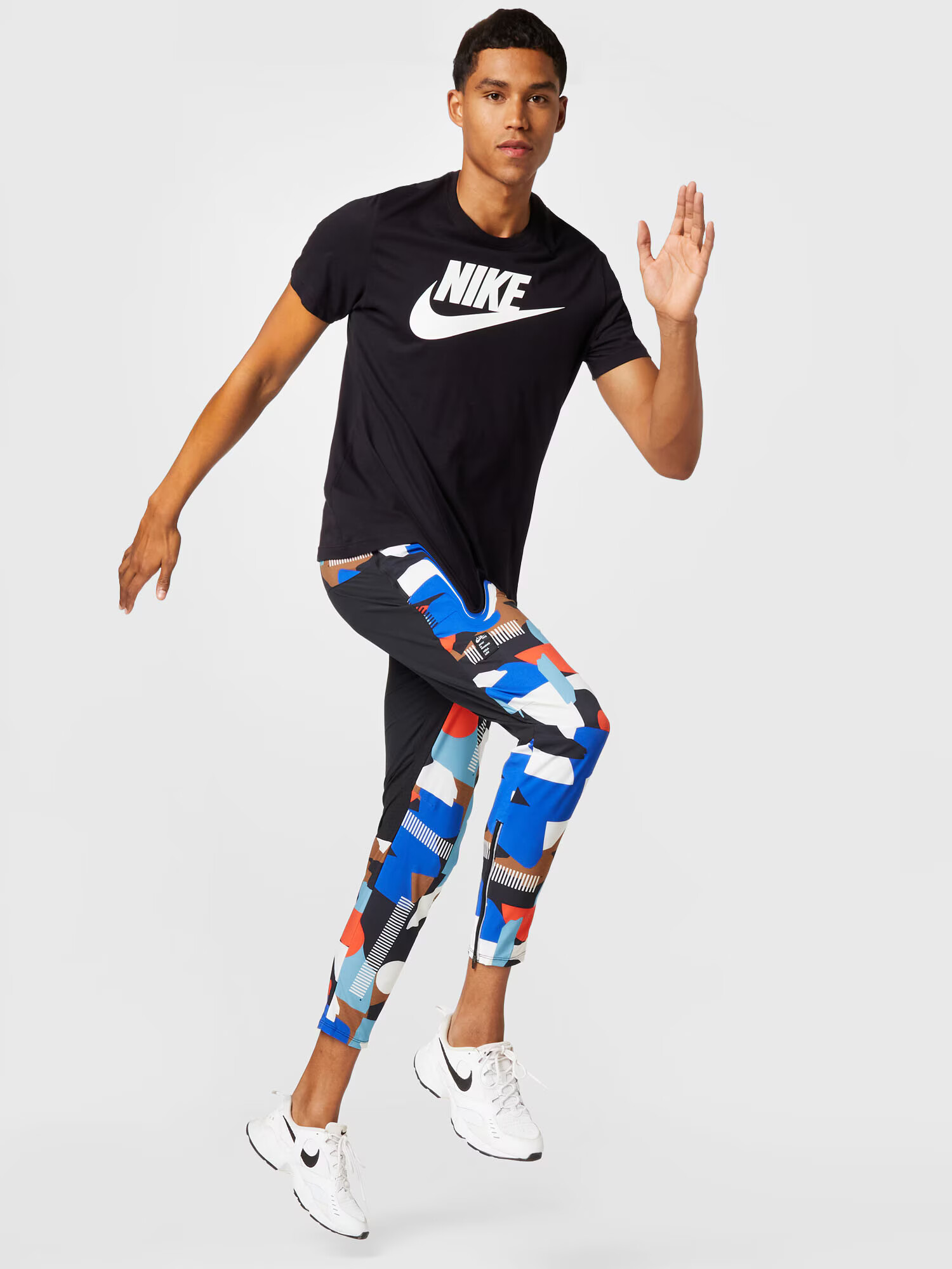 NIKE Pantaloni sport albastru / maro / negru / alb - Pled.ro