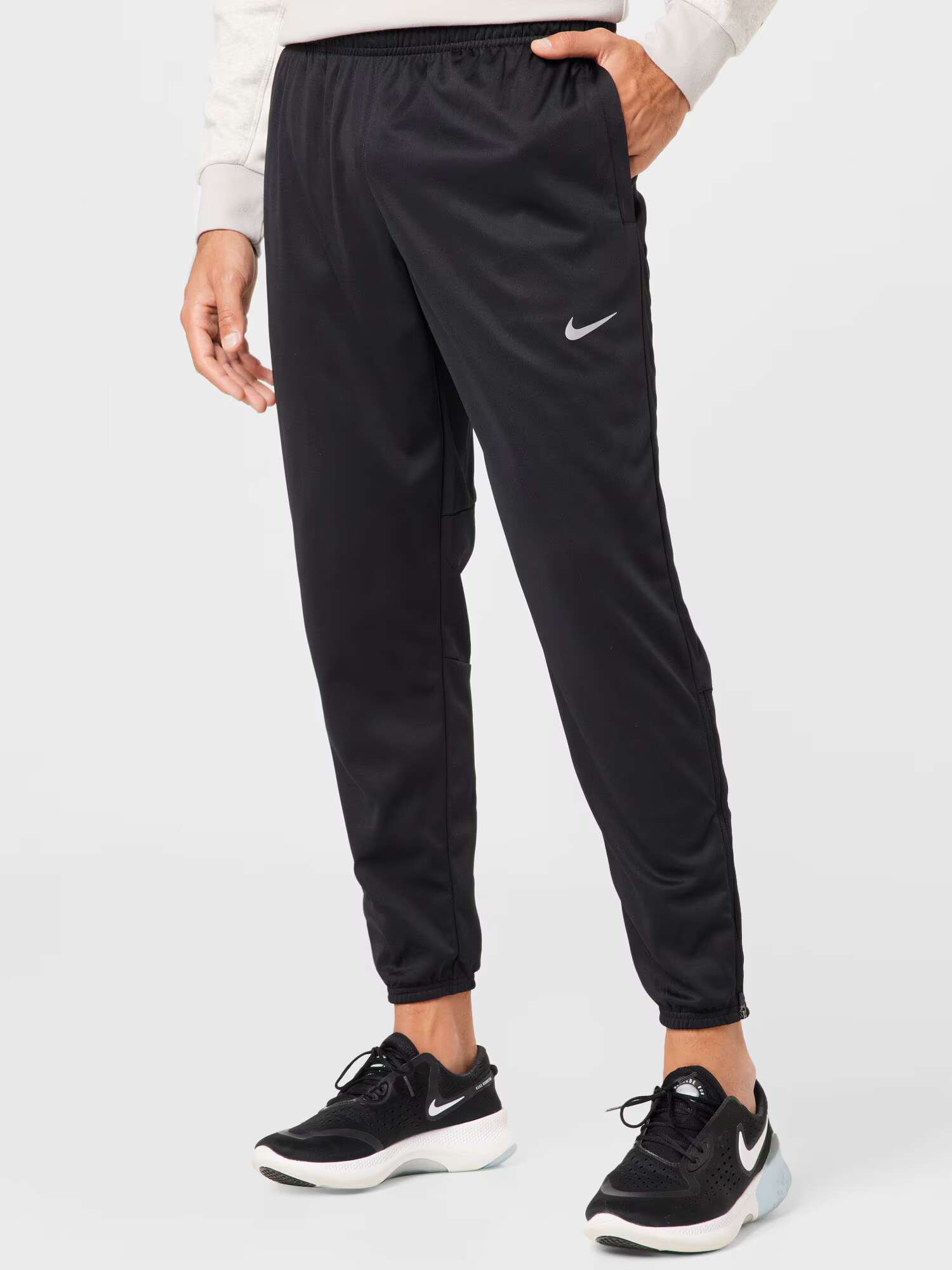 NIKE Pantaloni sport 'Challenger' negru / alb - Pled.ro