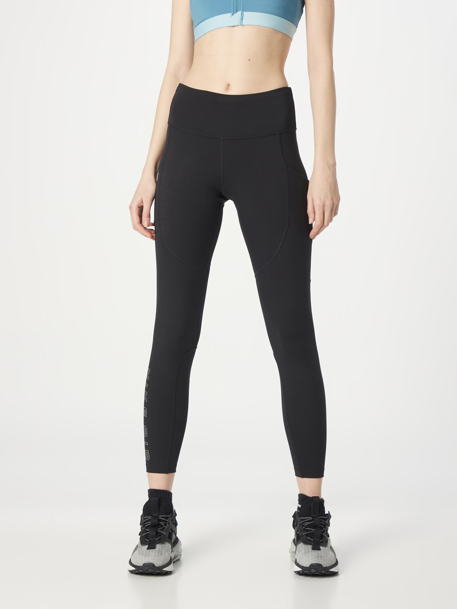 NIKE Pantaloni sport gri deschis / negru - Pled.ro