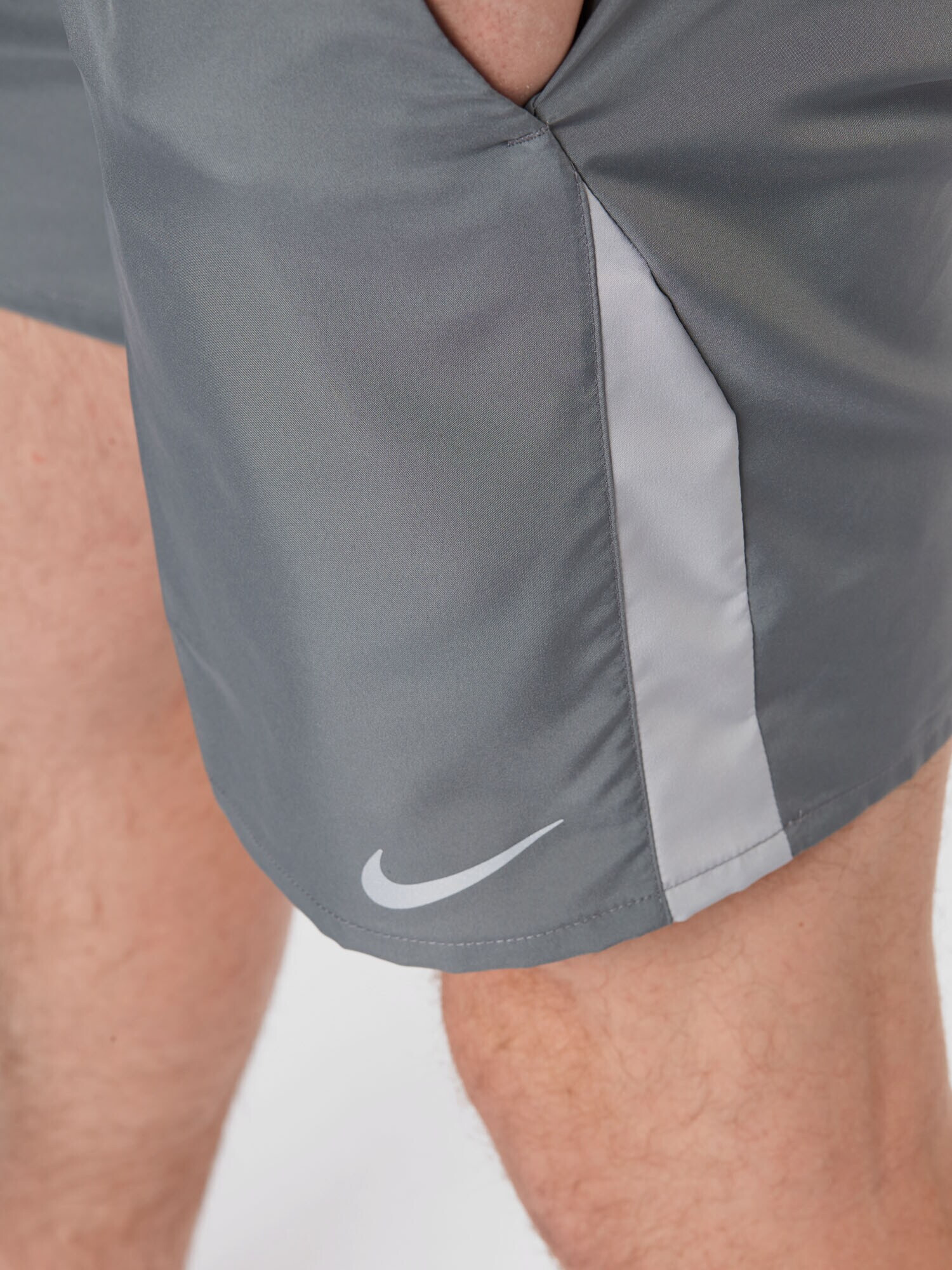 NIKE Pantaloni sport gri / gri închis - Pled.ro