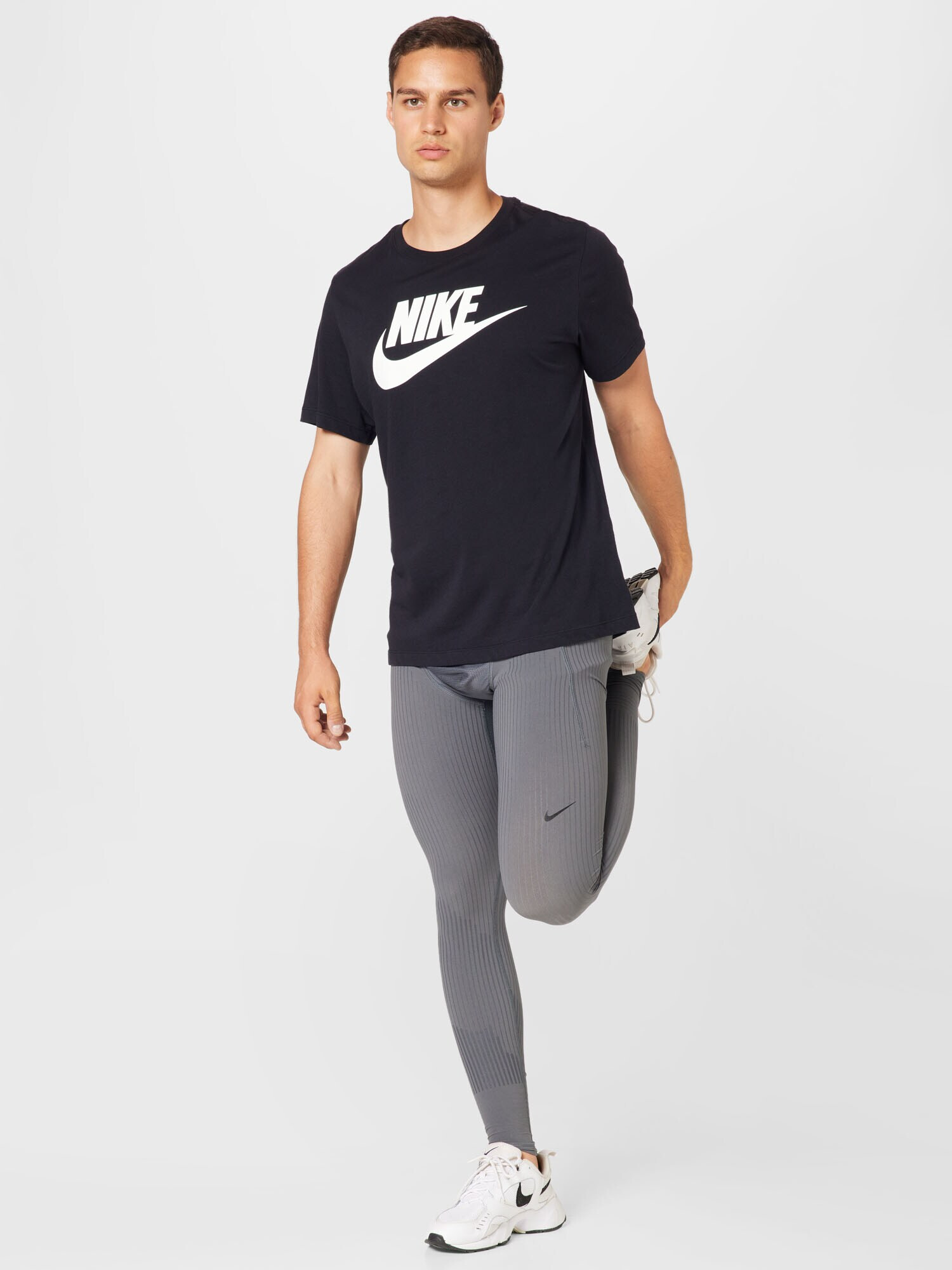 NIKE Pantaloni sport gri / gri închis / negru - Pled.ro