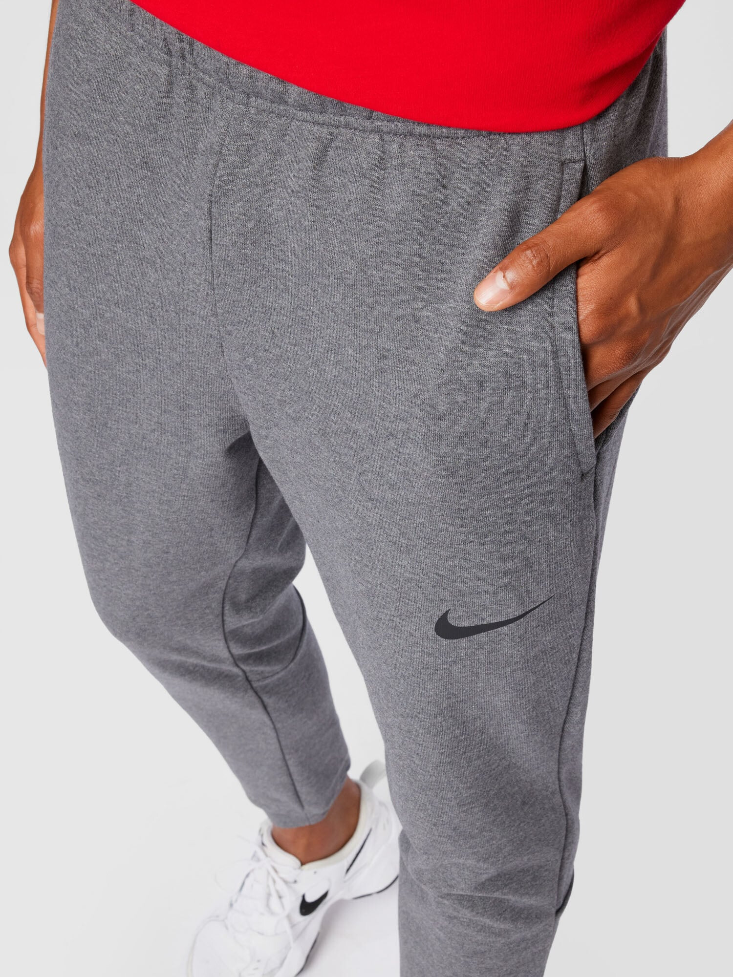 NIKE Pantaloni sport gri închis - Pled.ro