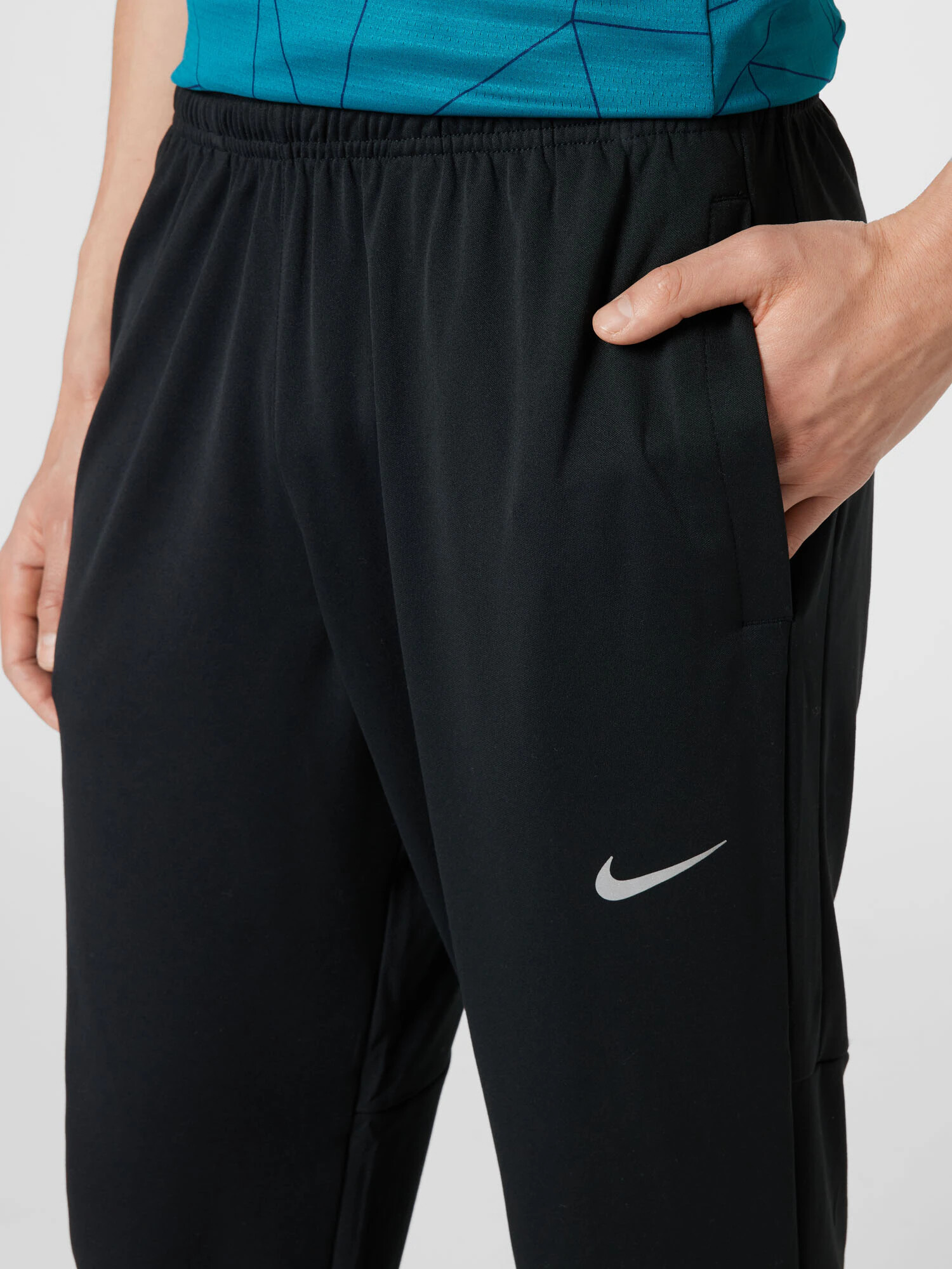 NIKE Pantaloni sport gri / negru - Pled.ro