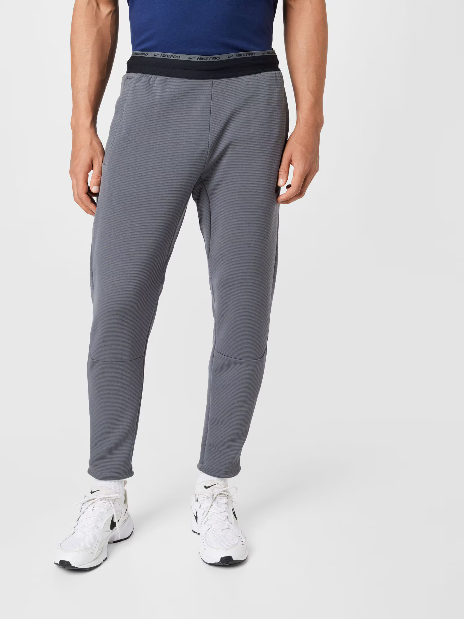 NIKE Pantaloni sport gri / negru - Pled.ro