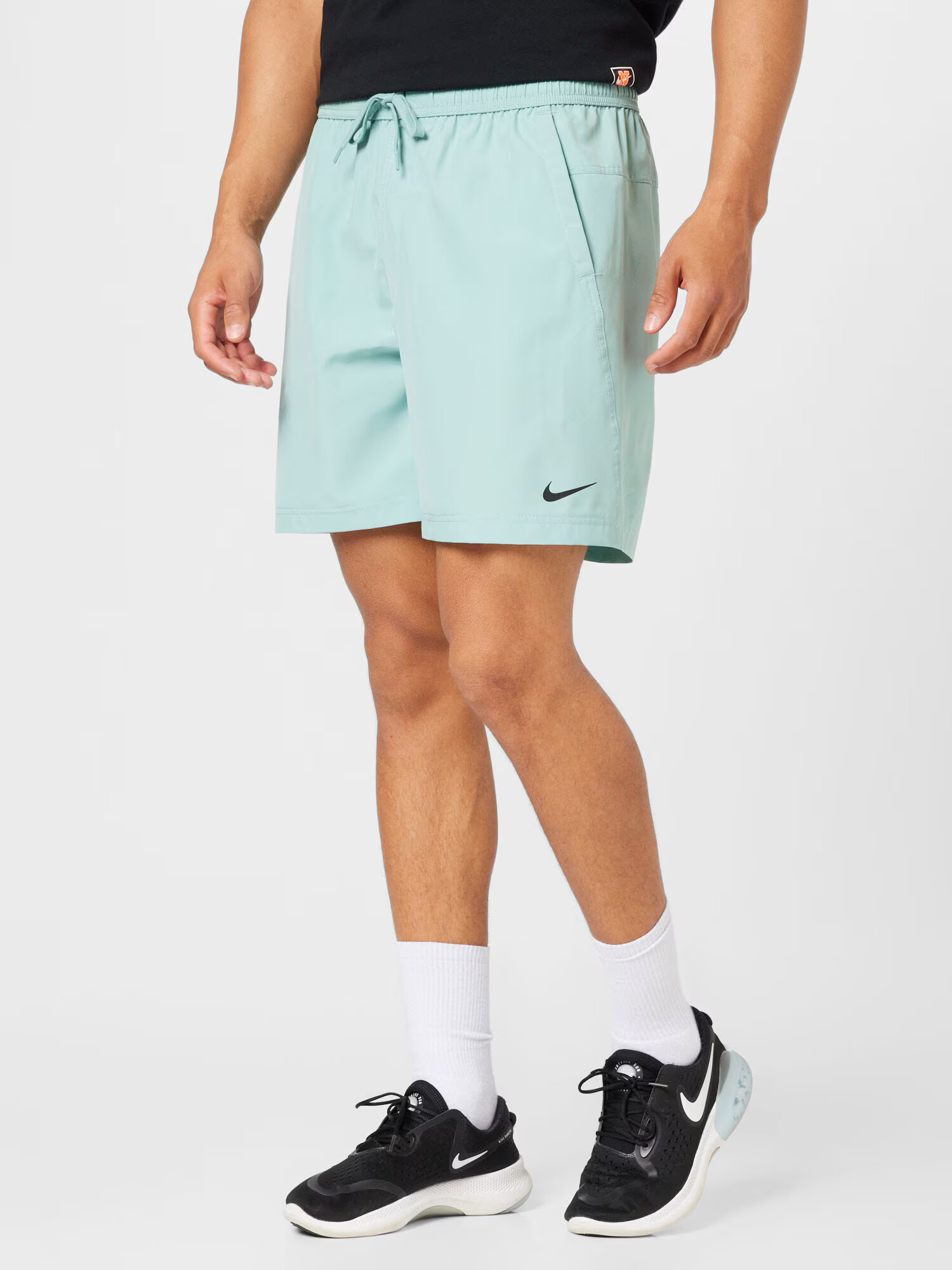 NIKE Pantaloni sport 'M NK DF FORM 7IN SHORT' turcoaz / negru - Pled.ro