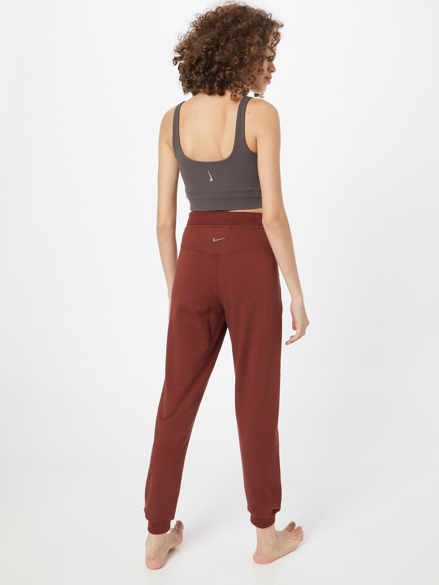 NIKE Pantaloni sport maro ruginiu - Pled.ro