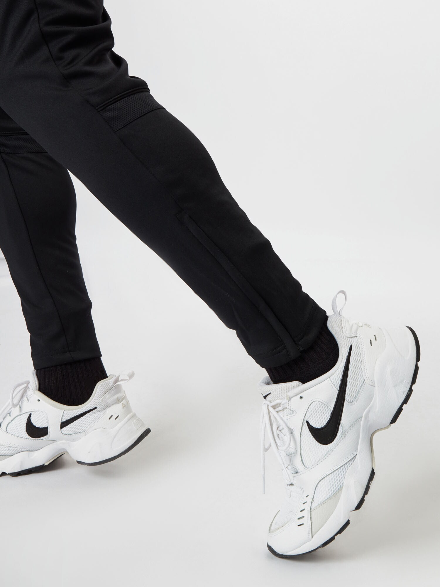 NIKE Pantaloni sport negru - Pled.ro