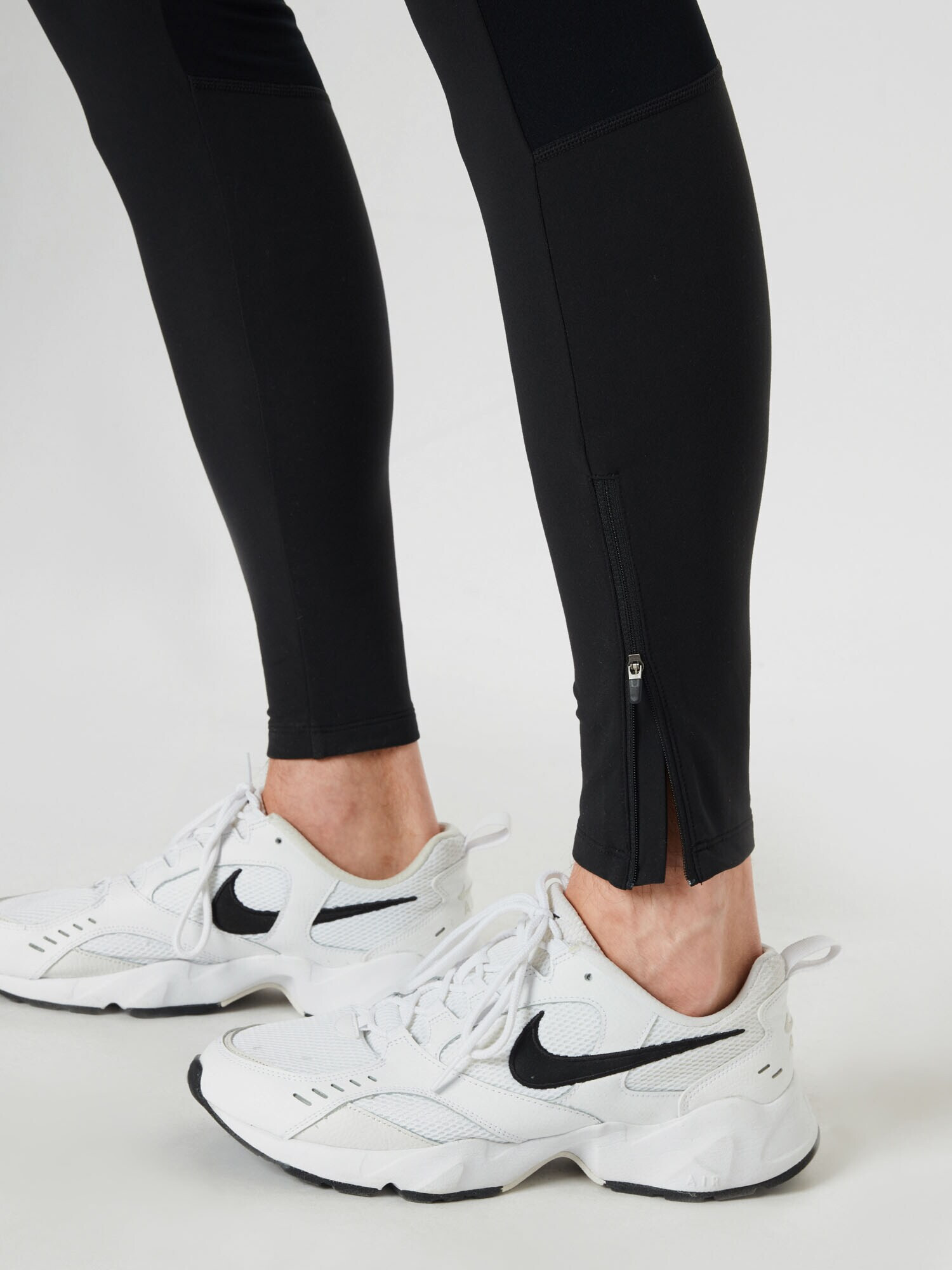 NIKE Pantaloni sport negru - Pled.ro