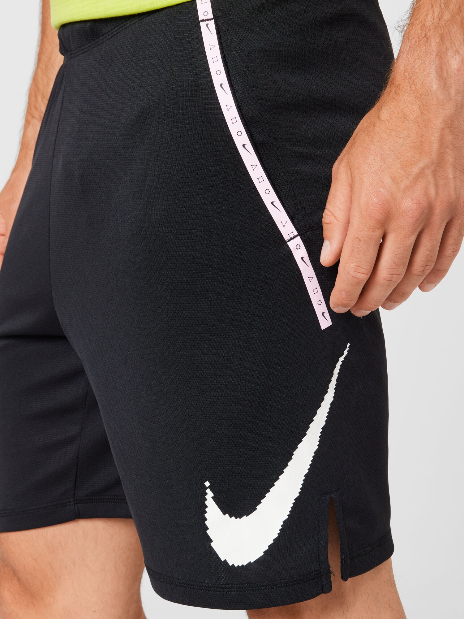 NIKE Pantaloni sport negru / alb - Pled.ro