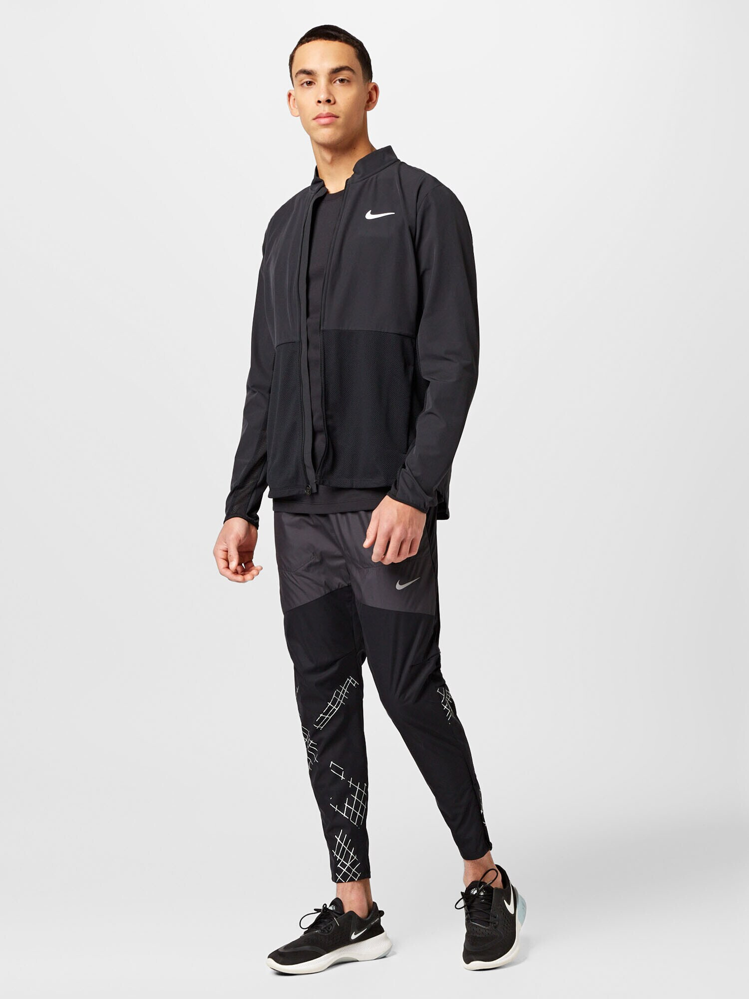 NIKE Pantaloni sport negru / alb - Pled.ro