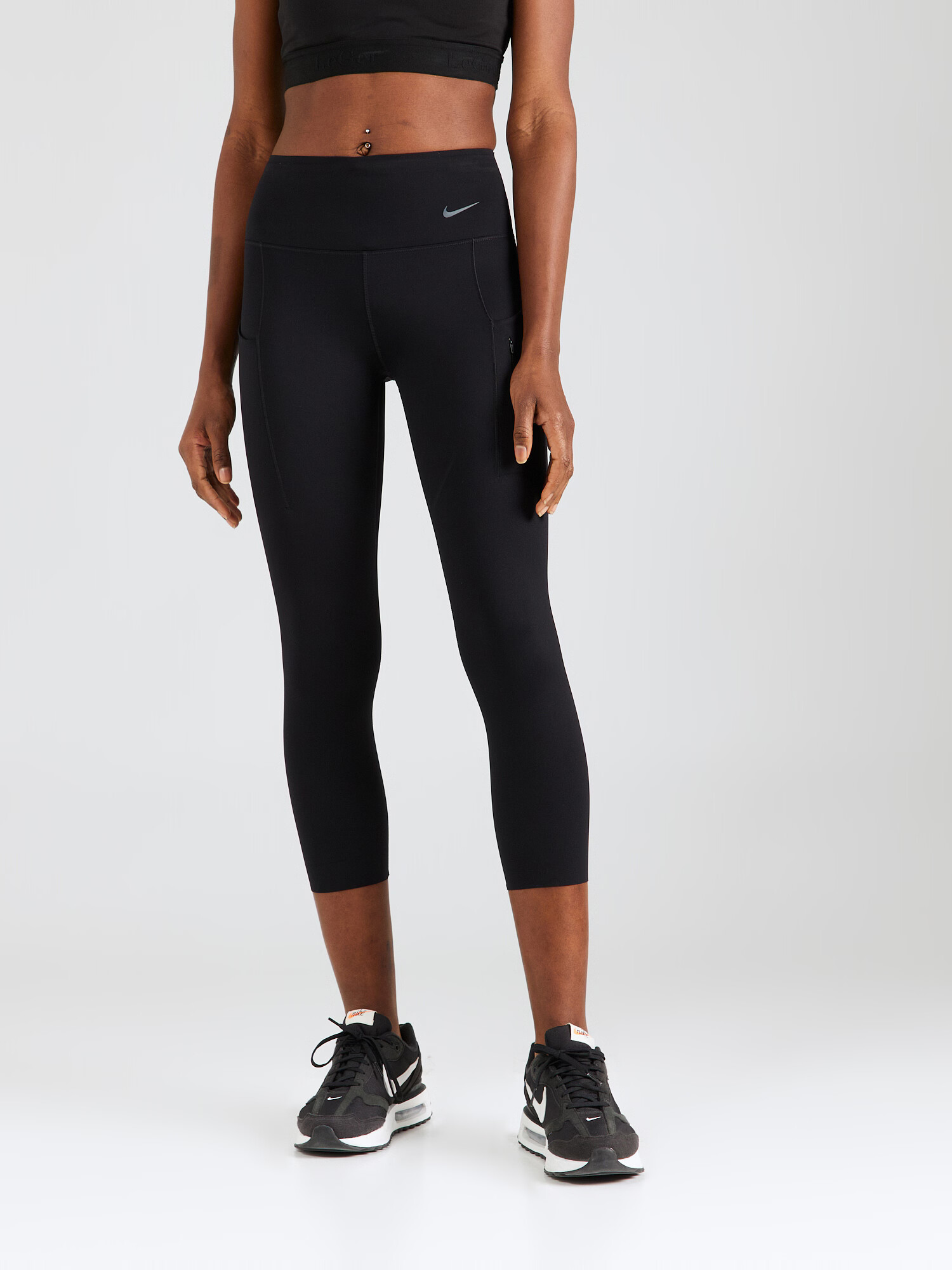 NIKE Pantaloni sport negru / alb - Pled.ro