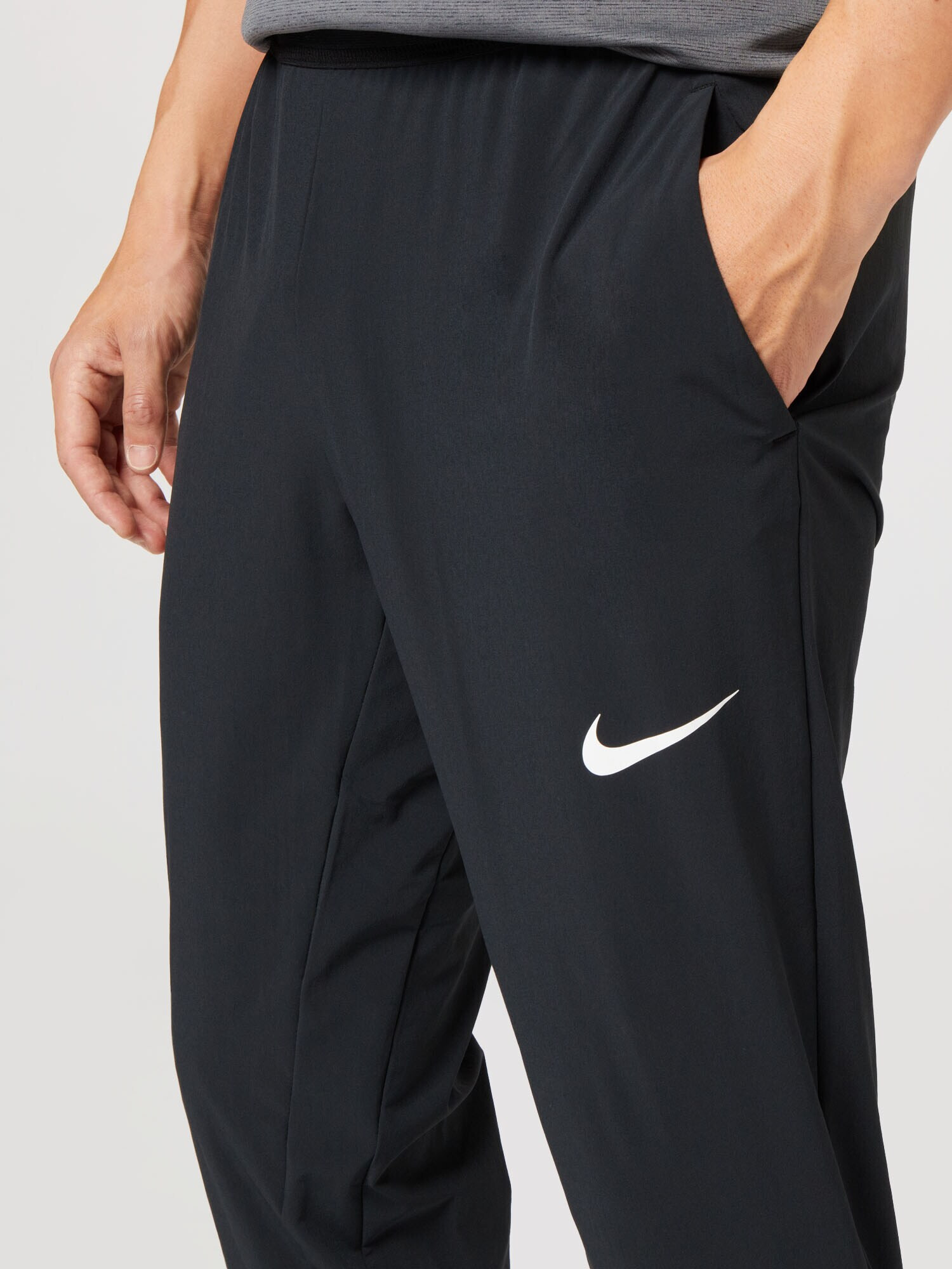 NIKE Pantaloni sport negru / alb - Pled.ro