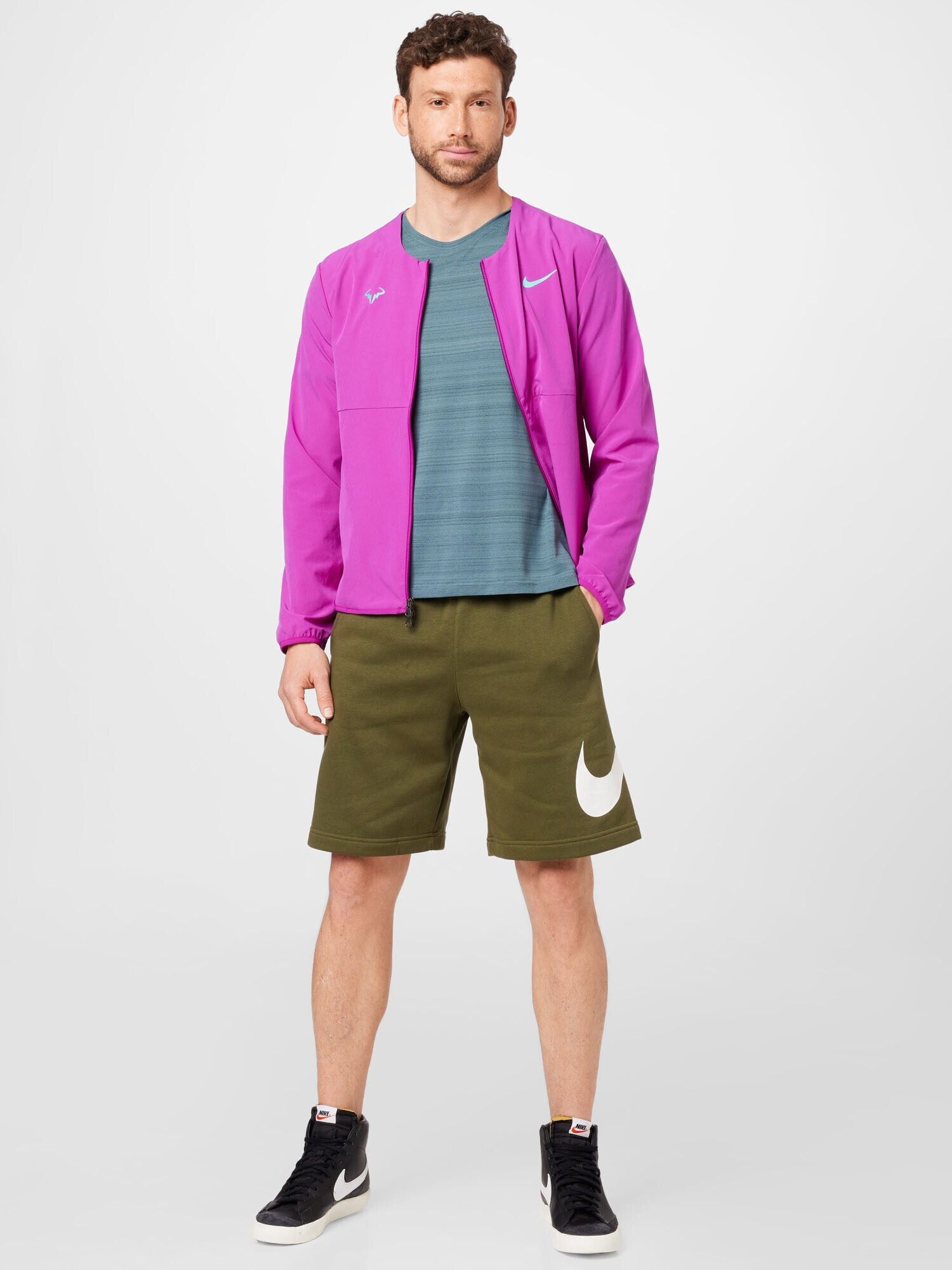 NIKE Pantaloni sport oliv / alb - Pled.ro