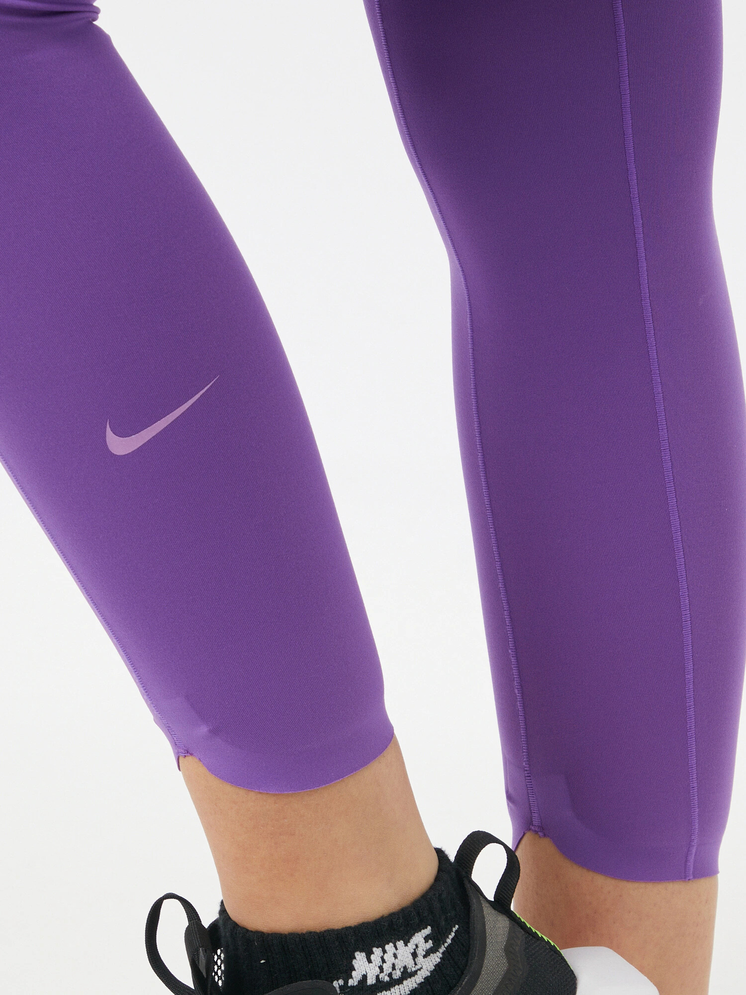 NIKE Pantaloni sport 'One Luxe' mov neon / mov pastel - Pled.ro