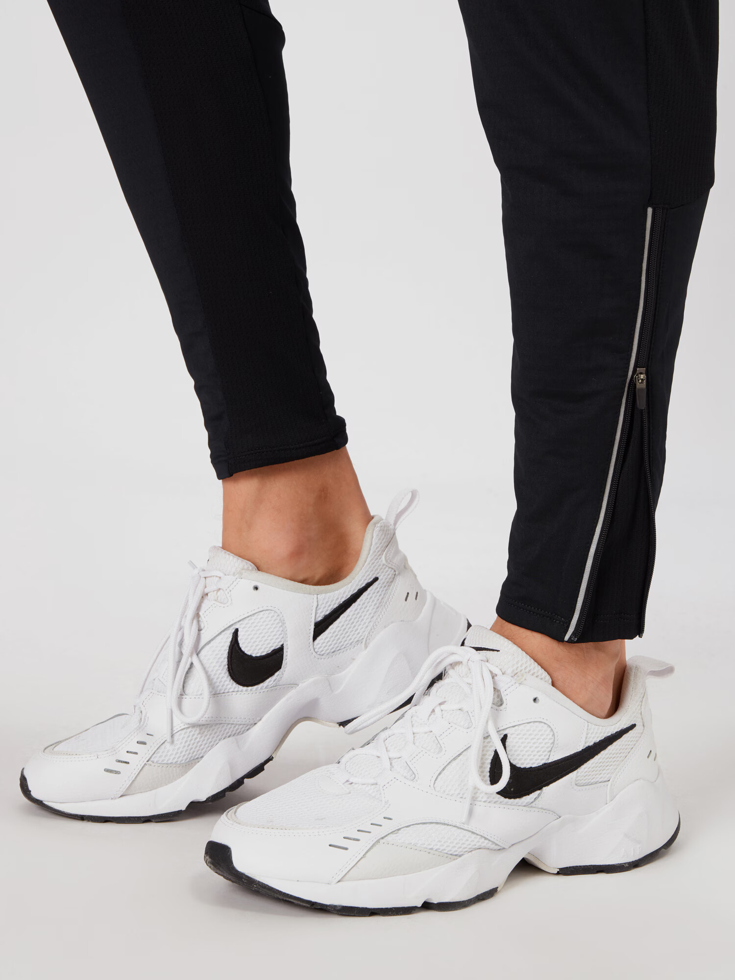 NIKE Pantaloni sport 'Phenom Elite' negru / alb - Pled.ro