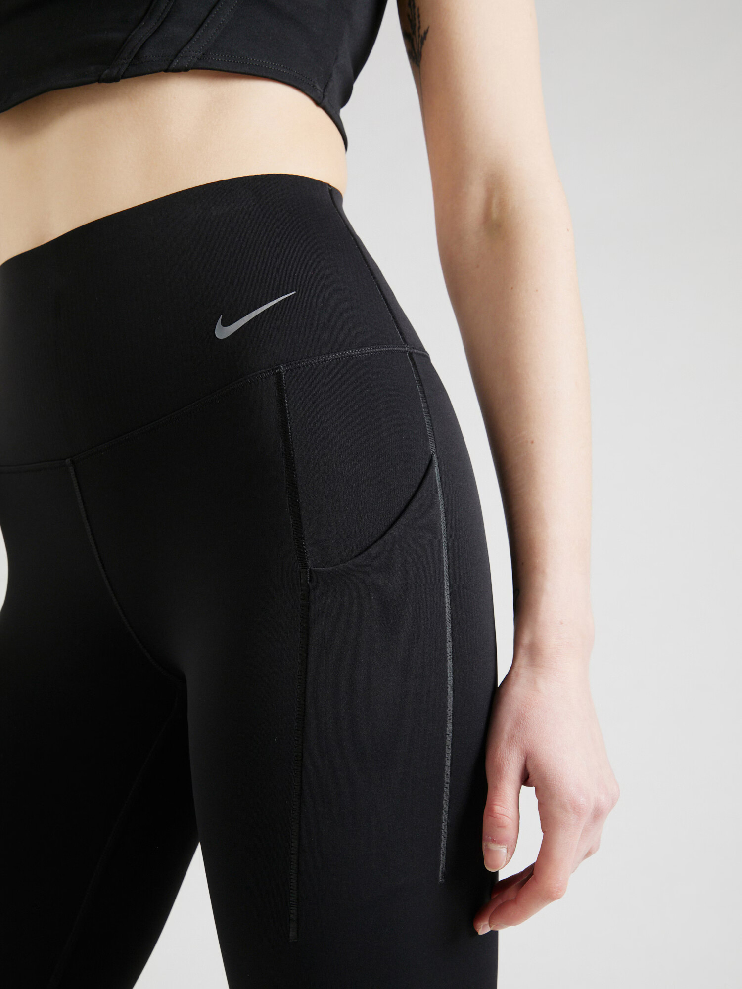 NIKE Pantaloni sport 'UNIVERSA' gri / negru - Pled.ro