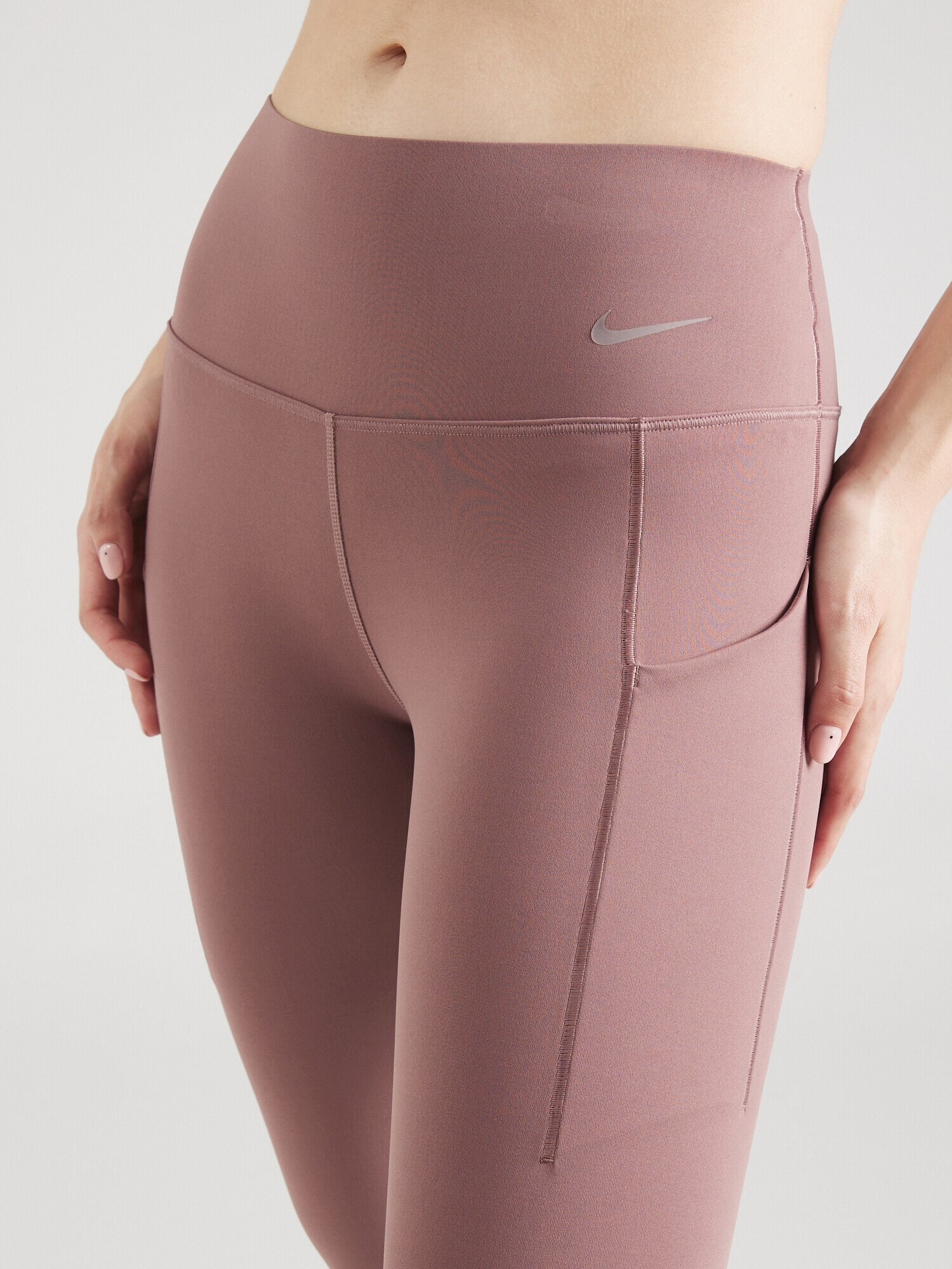 NIKE Pantaloni sport 'UNIVERSA' maro ruginiu - Pled.ro