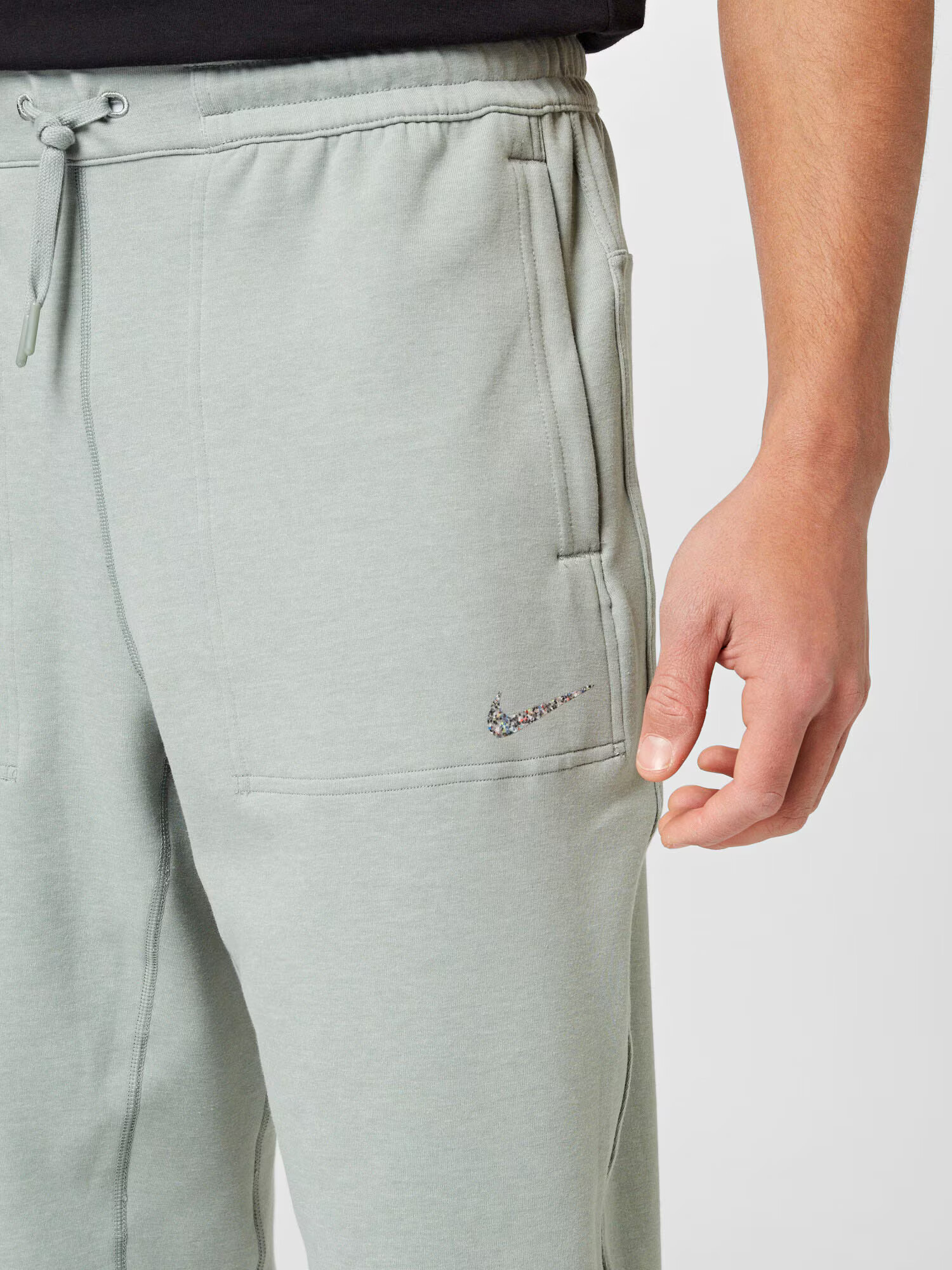 NIKE Pantaloni sport verde pastel - Pled.ro