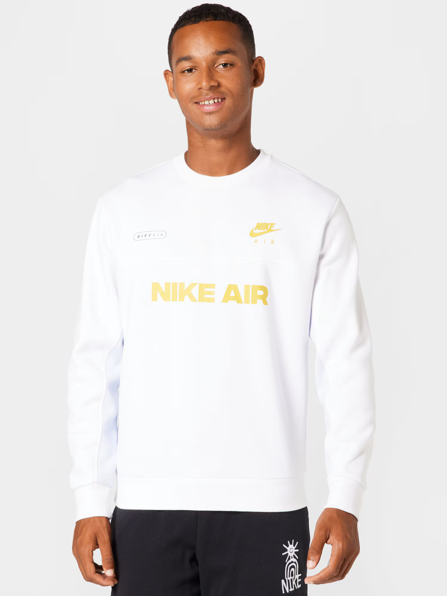 Nike Sportswear Bluză de molton auriu / alb - Pled.ro