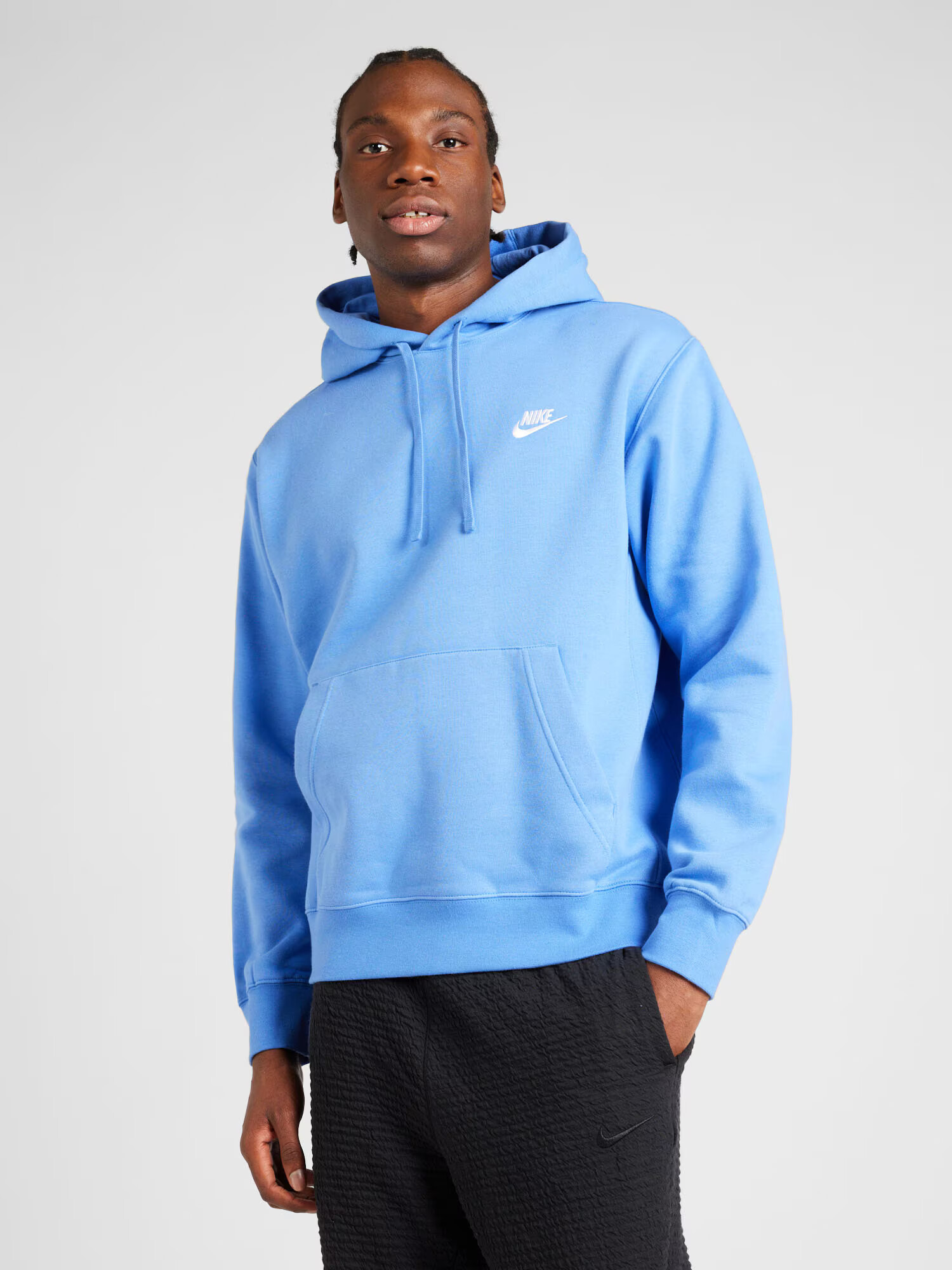 Nike Sportswear Bluză de molton 'Club Fleece' azuriu / alb - Pled.ro