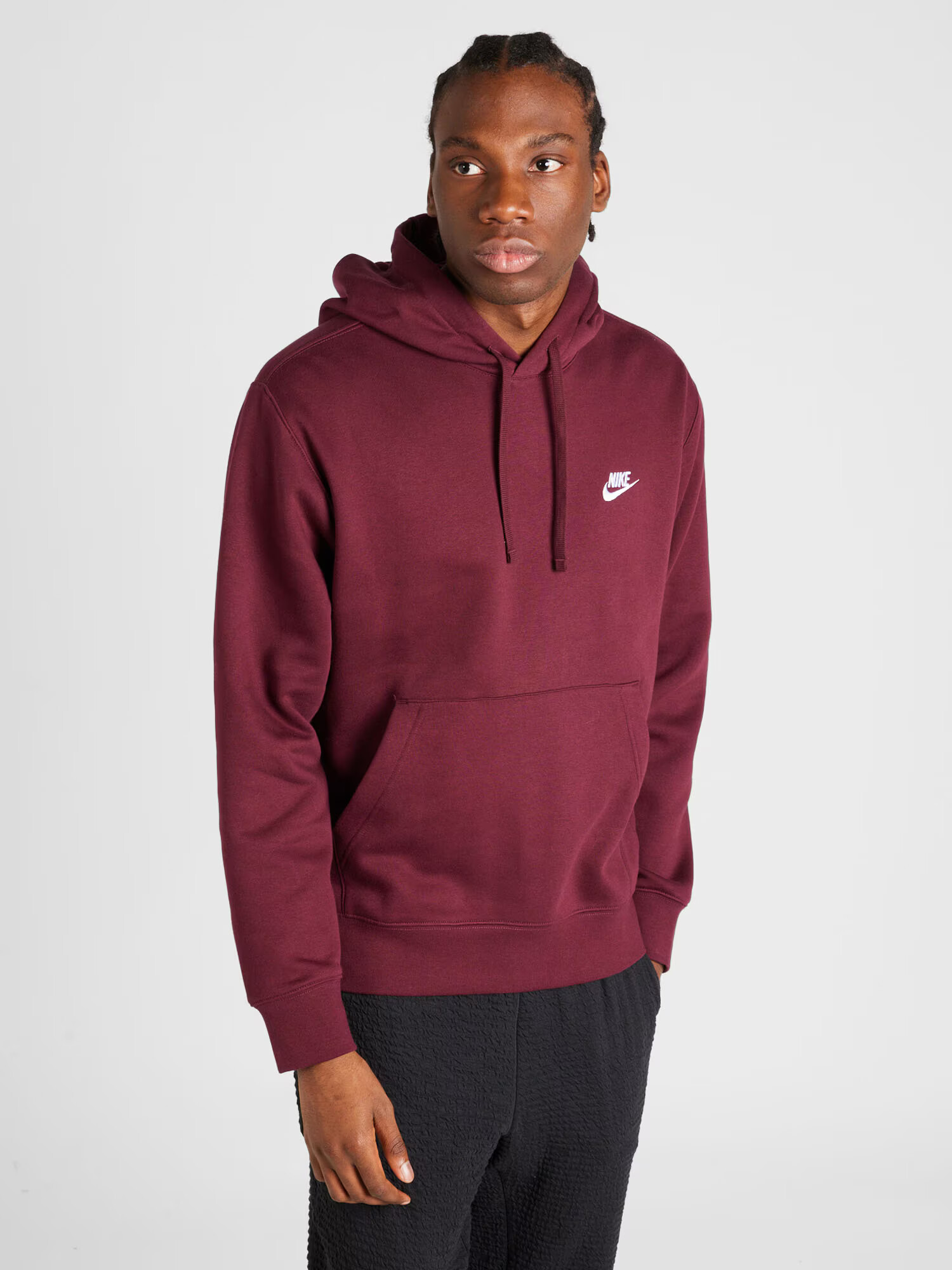 Nike Sportswear Bluză de molton 'Club Fleece' ciocolatiu / alb murdar - Pled.ro