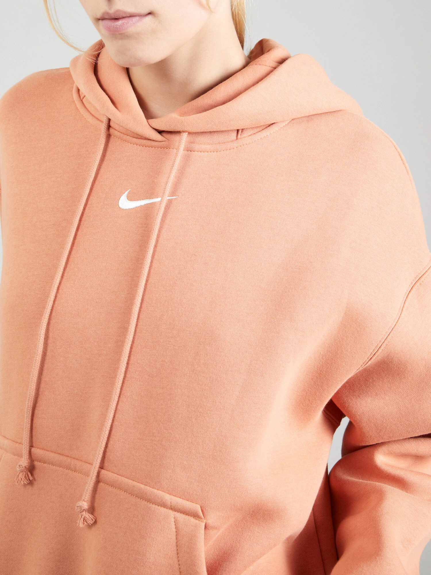 Nike Sportswear Bluză de molton 'Phoenix Fleece' portocaliu caisă / alb - Pled.ro