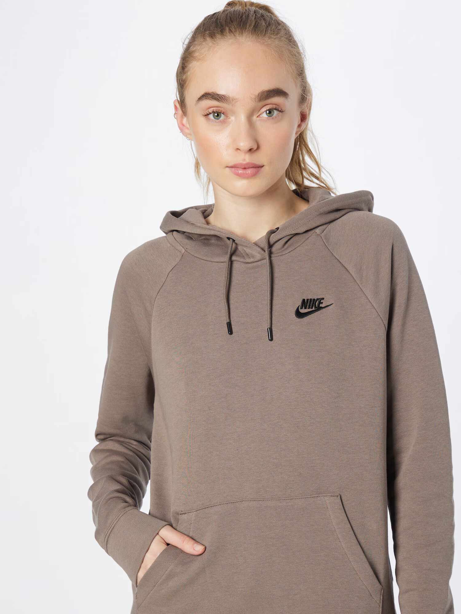 Nike Sportswear Bluză de molton maro deschis / negru - Pled.ro