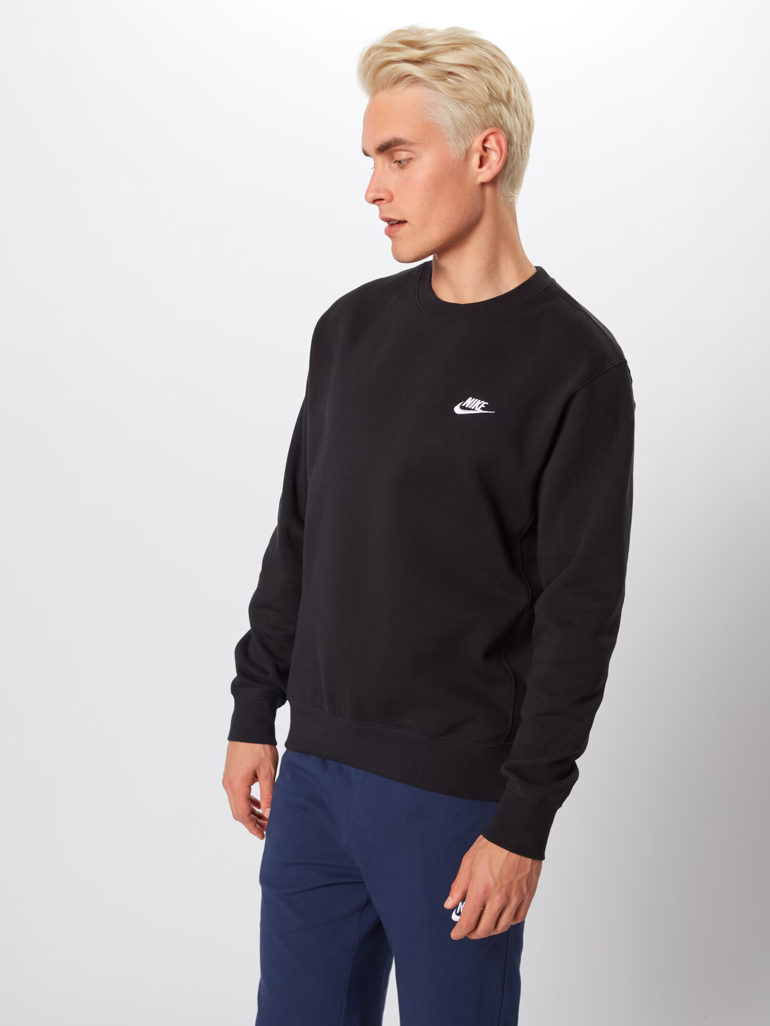 Nike Sportswear Bluză de molton 'Club Fleece' negru / alb - Pled.ro