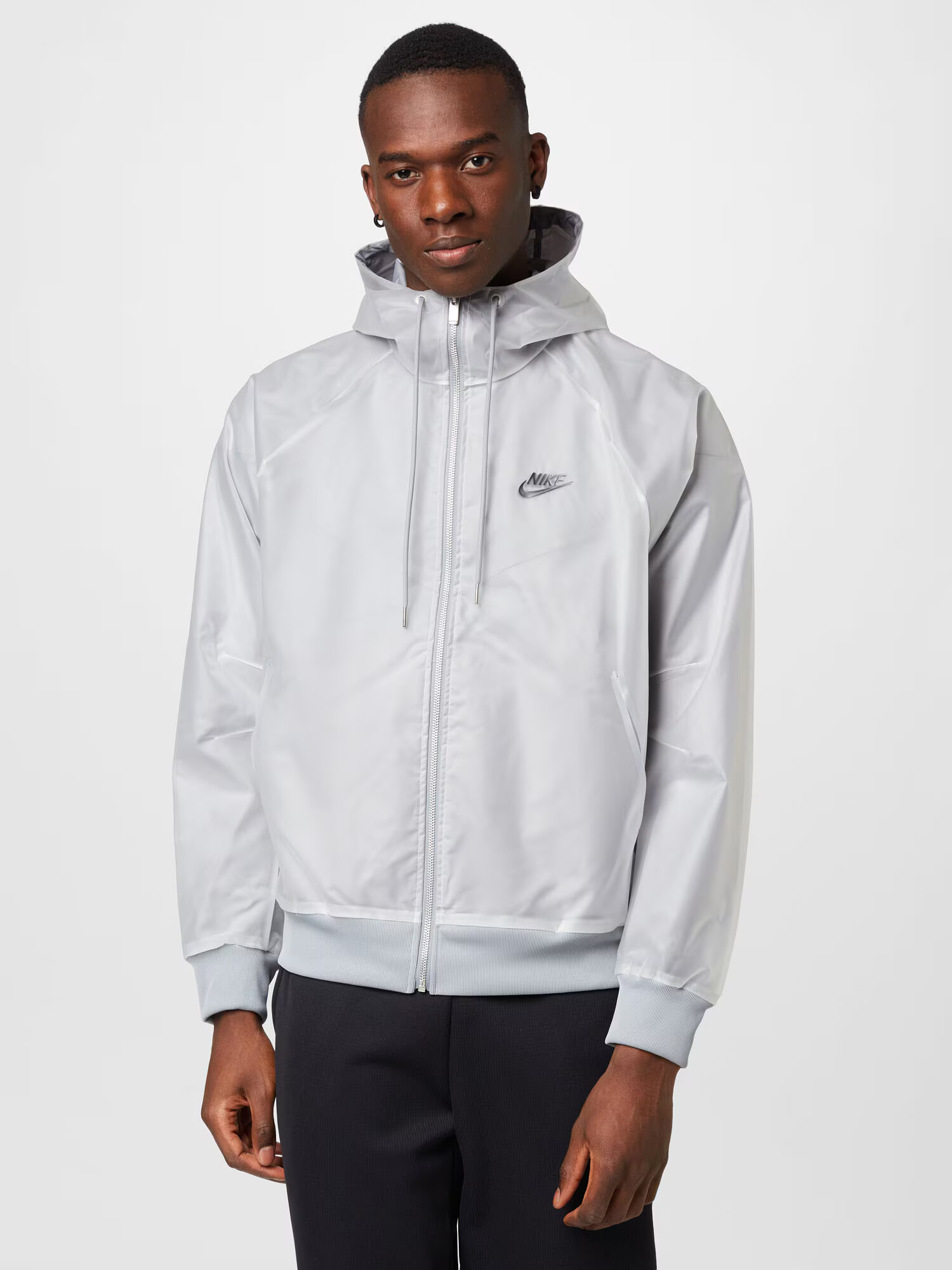 Nike Sportswear Geacă de primăvară-toamnă 'CIRCA WINDRUNNER' gri / negru / alb - Pled.ro