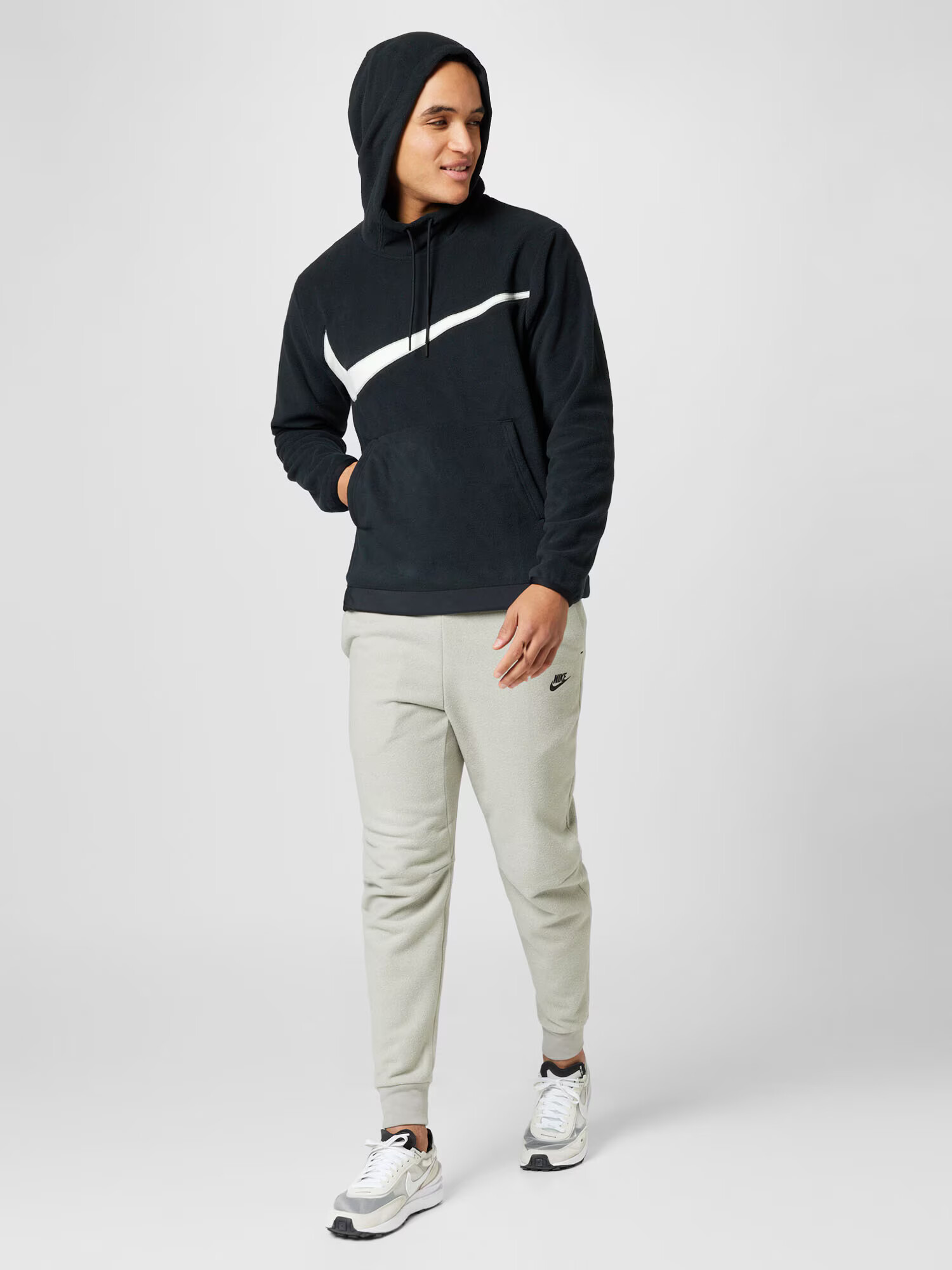 Nike Sportswear Hanorac sport negru / alb - Pled.ro