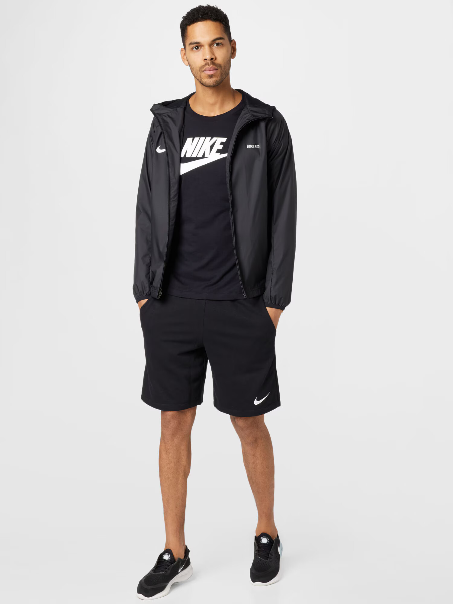 Nike Sportswear Geacă de primăvară-toamnă negru / alb - Pled.ro