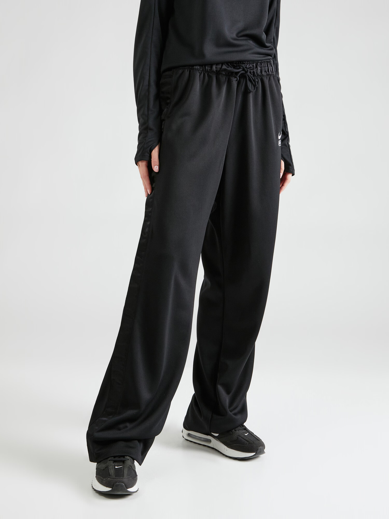 Nike Sportswear Pantaloni 'AIR BREAKAWAY' negru / alb - Pled.ro