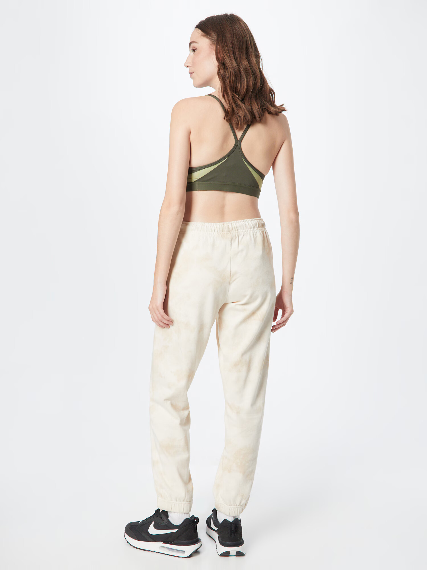 Nike Sportswear Pantaloni bej / nisipiu - Pled.ro