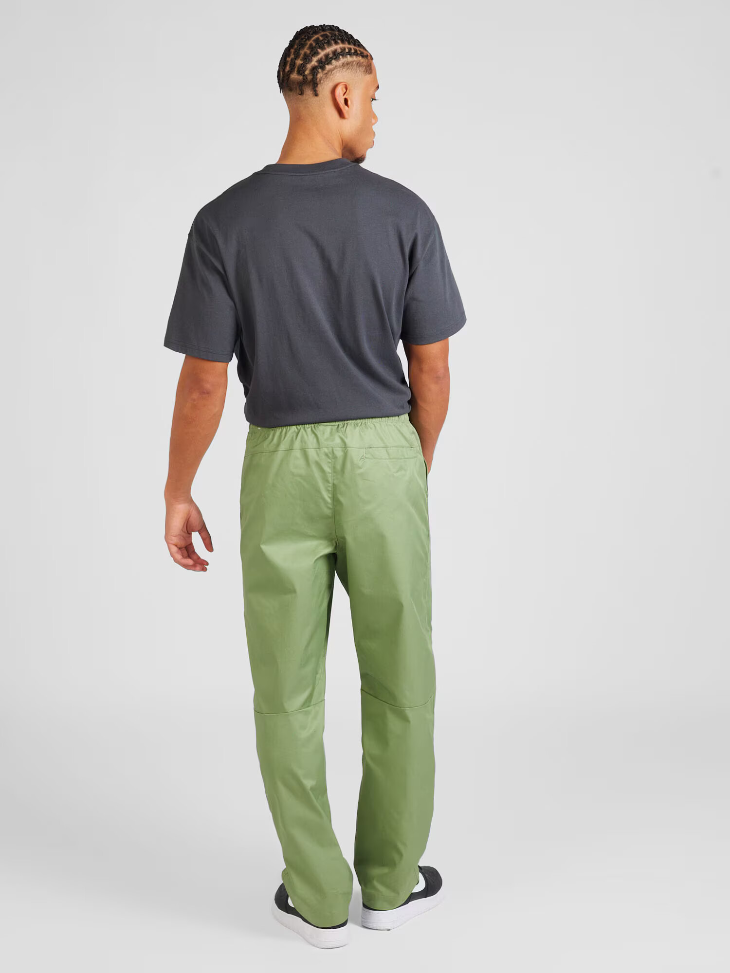 Nike Sportswear Pantaloni 'CLUB' verde / alb - Pled.ro