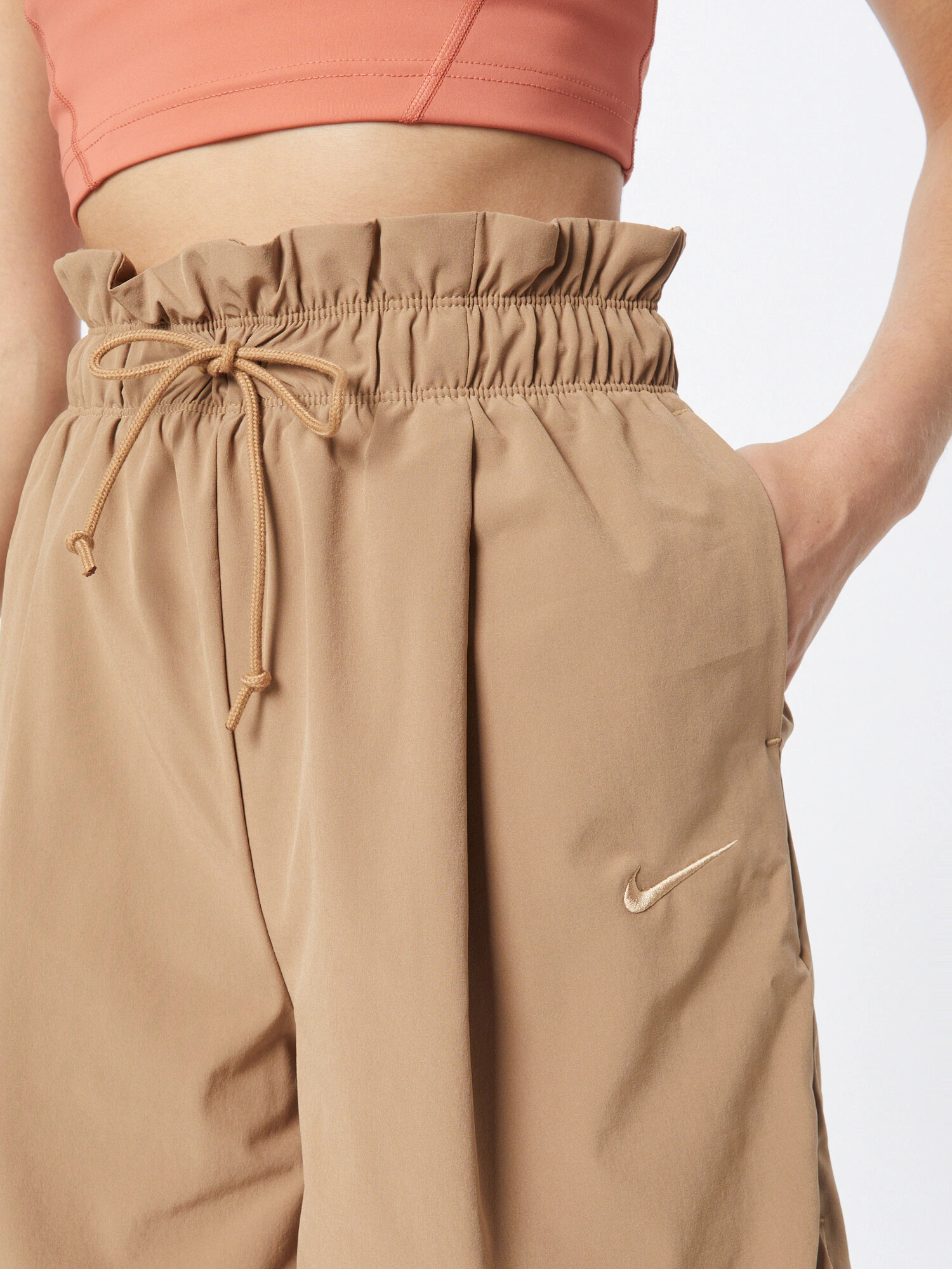 Nike Sportswear Pantaloni maro deschis - Pled.ro