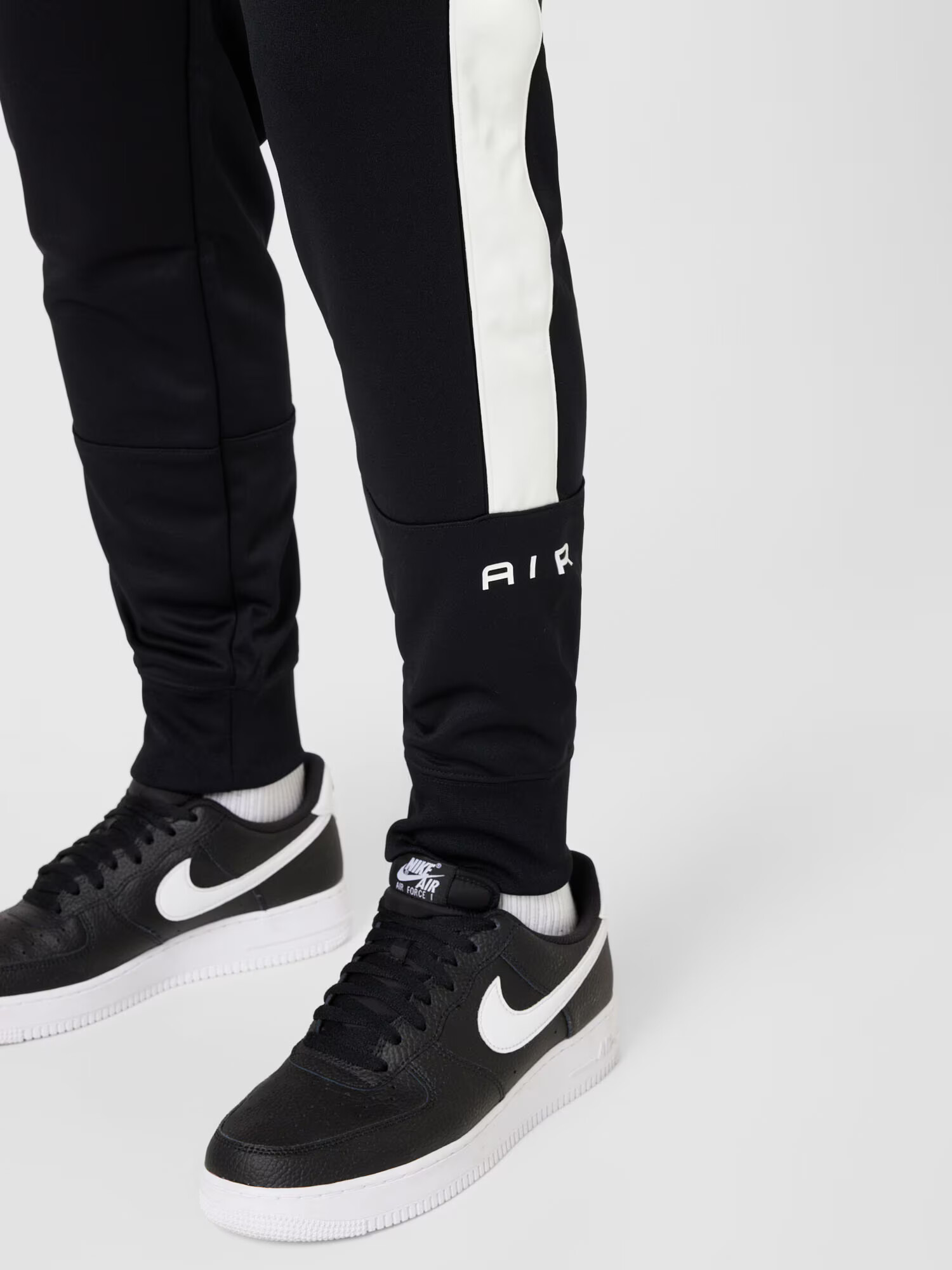 Nike Sportswear Pantaloni 'AIR' negru / alb - Pled.ro