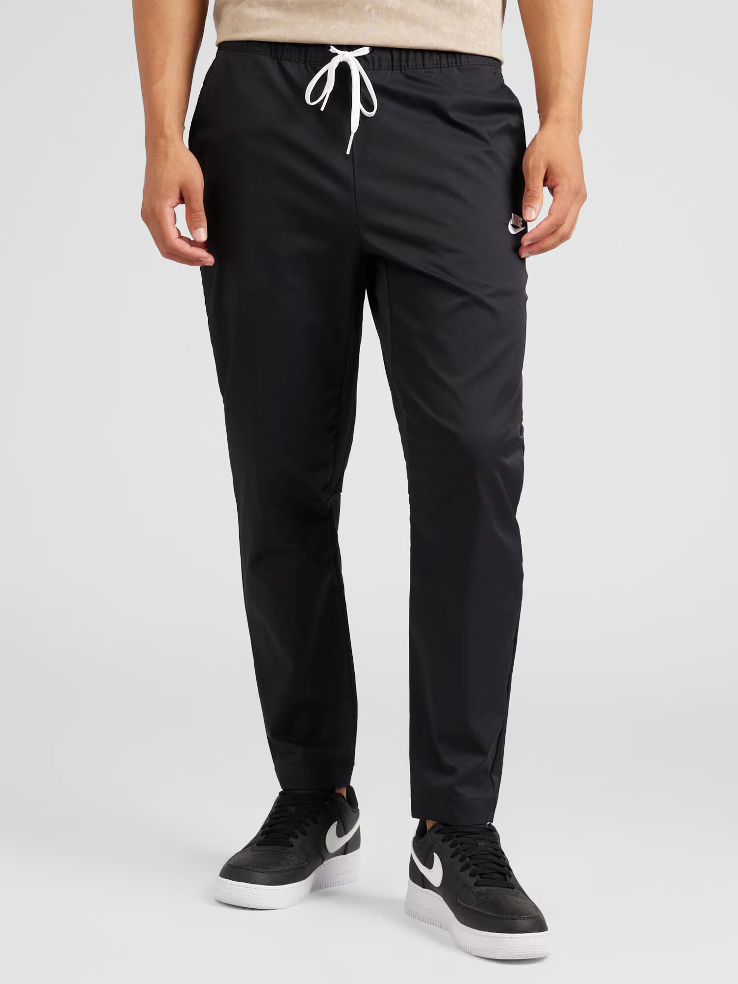 Nike Sportswear Pantaloni negru / alb - Pled.ro