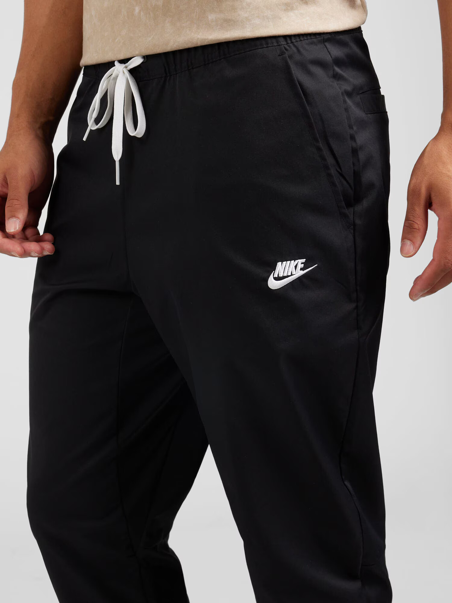 Nike Sportswear Pantaloni negru / alb - Pled.ro