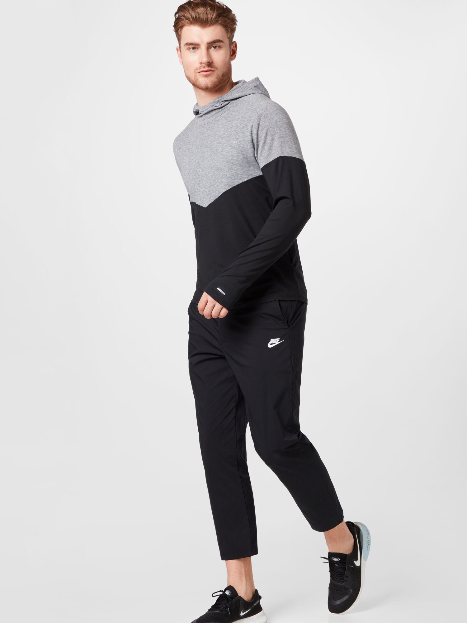 Nike Sportswear Pantaloni negru / alb - Pled.ro